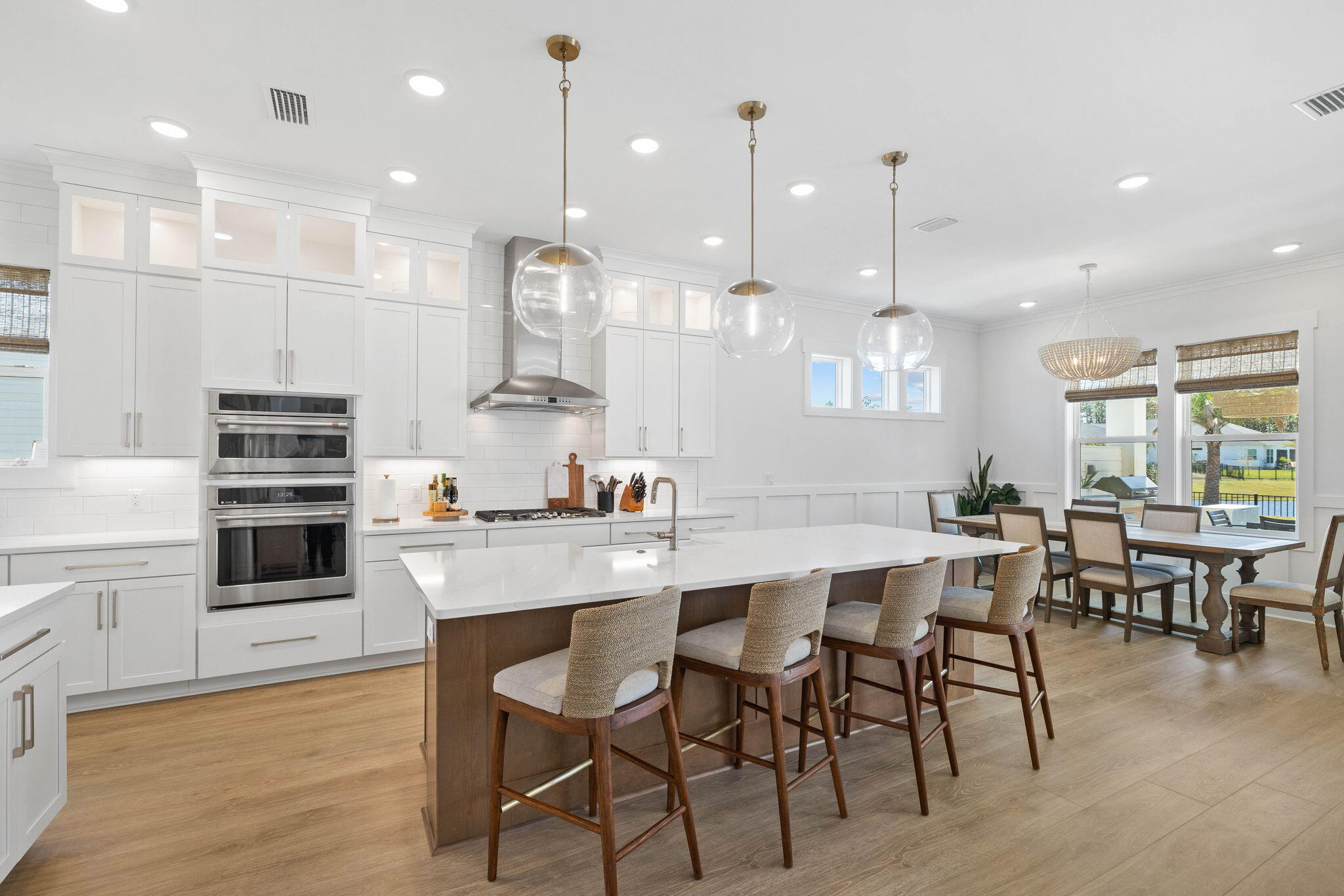 351 W Lafayette Road