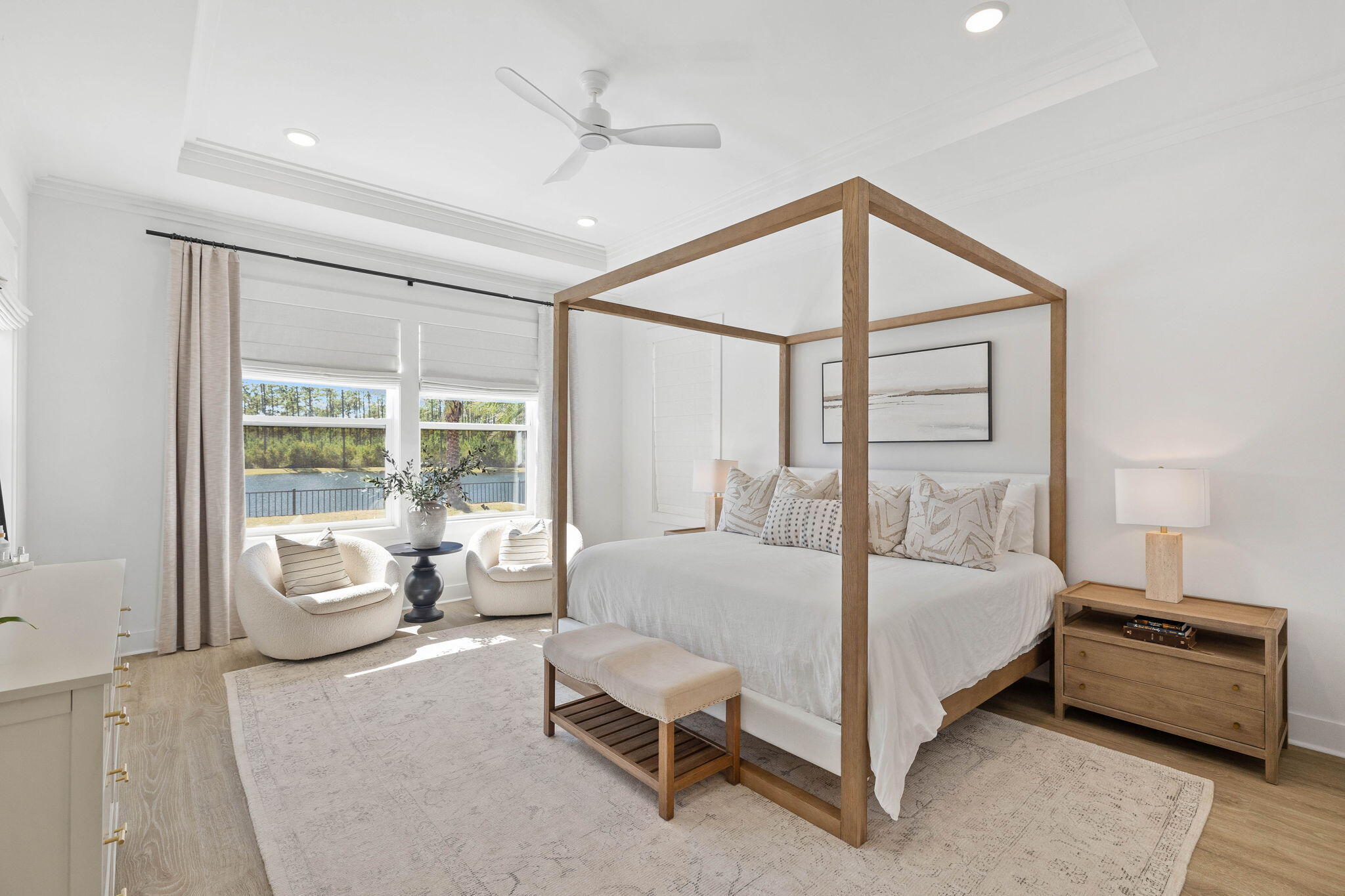 351 W Lafayette Road