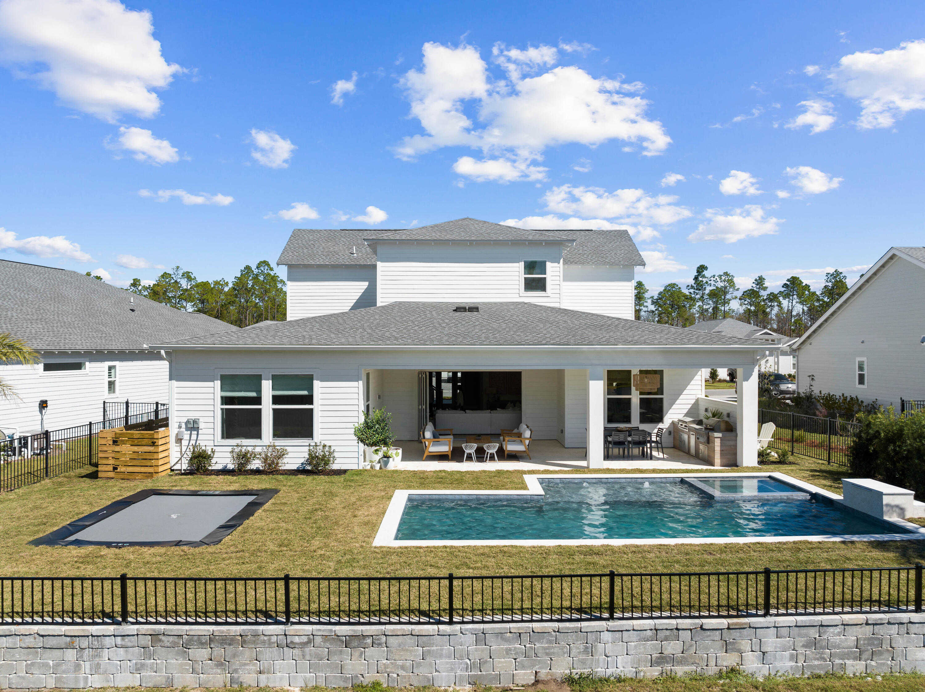 351 W Lafayette Road