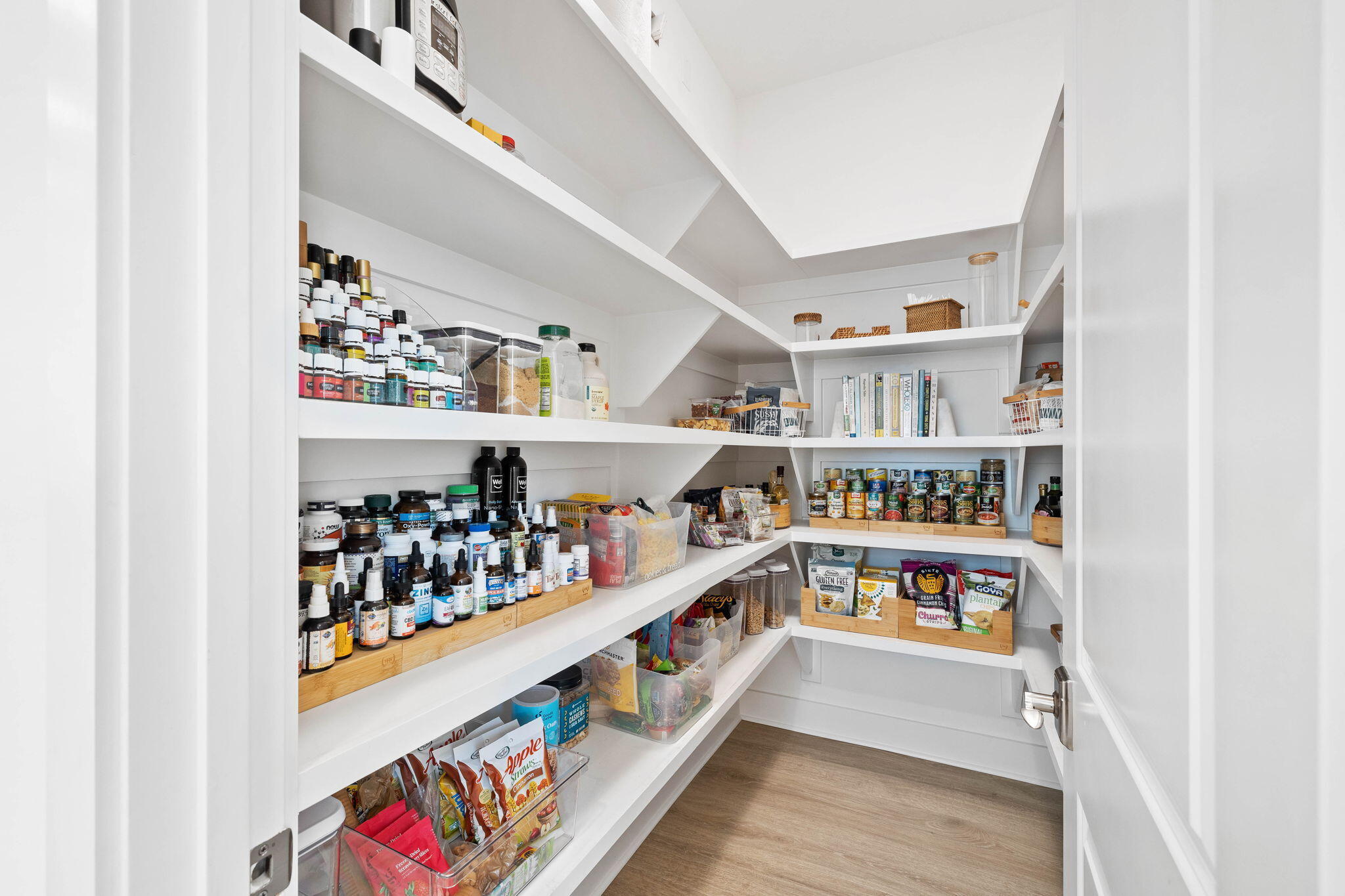 351 W Lafayette Road