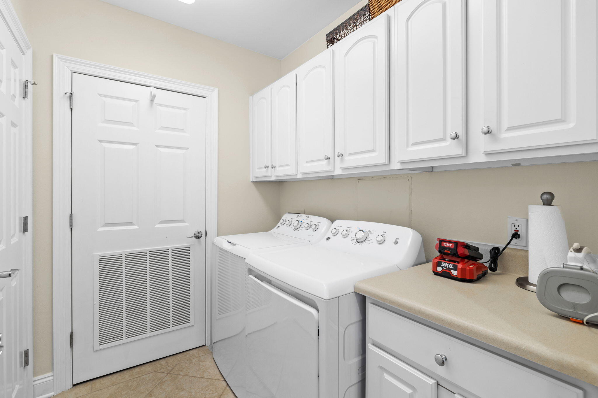 56 Blue Mountain Road, B104