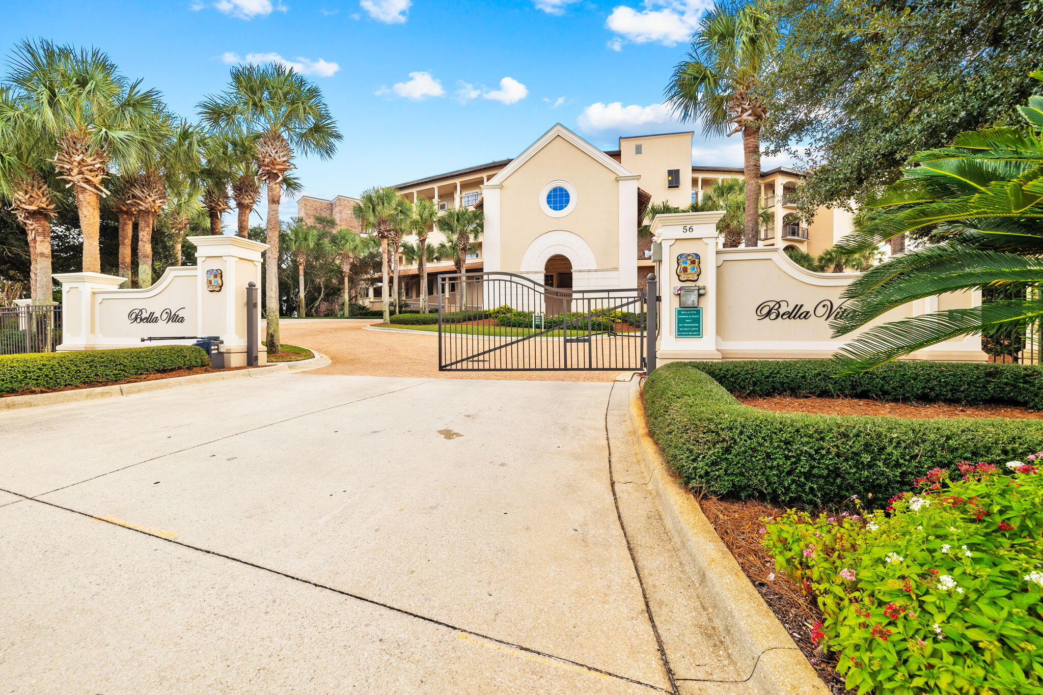 56 Blue Mountain Road, B104