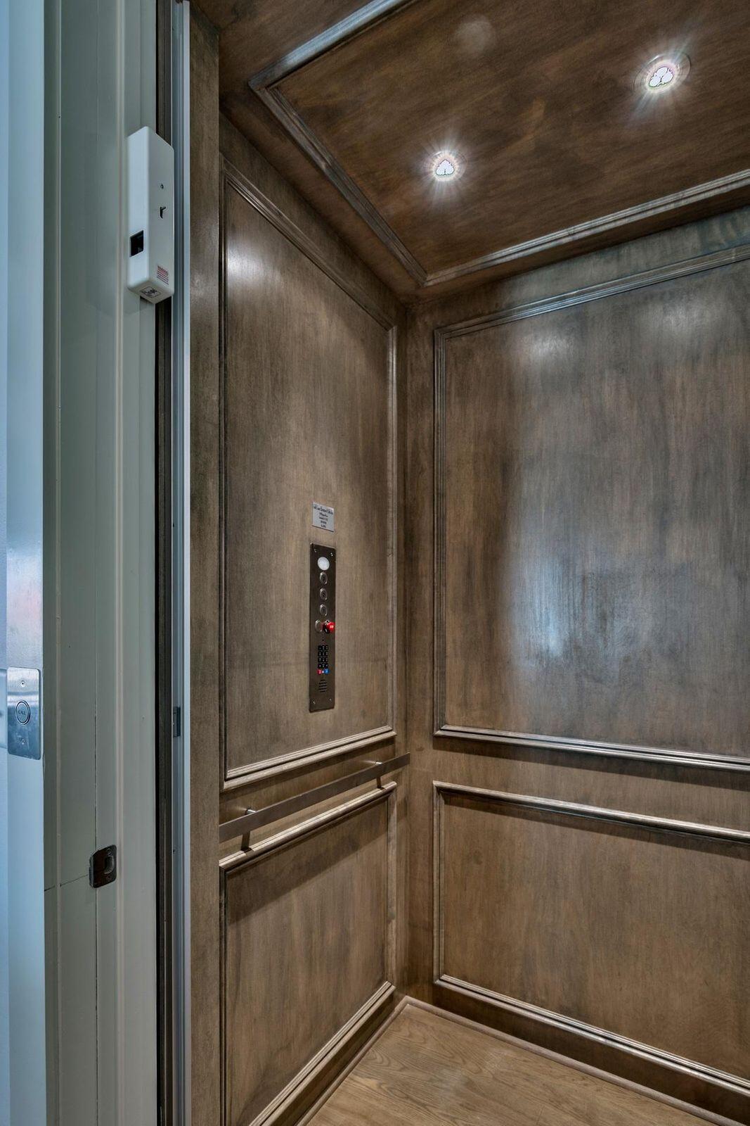 5055 W County Highway 30A, UNIT 1004