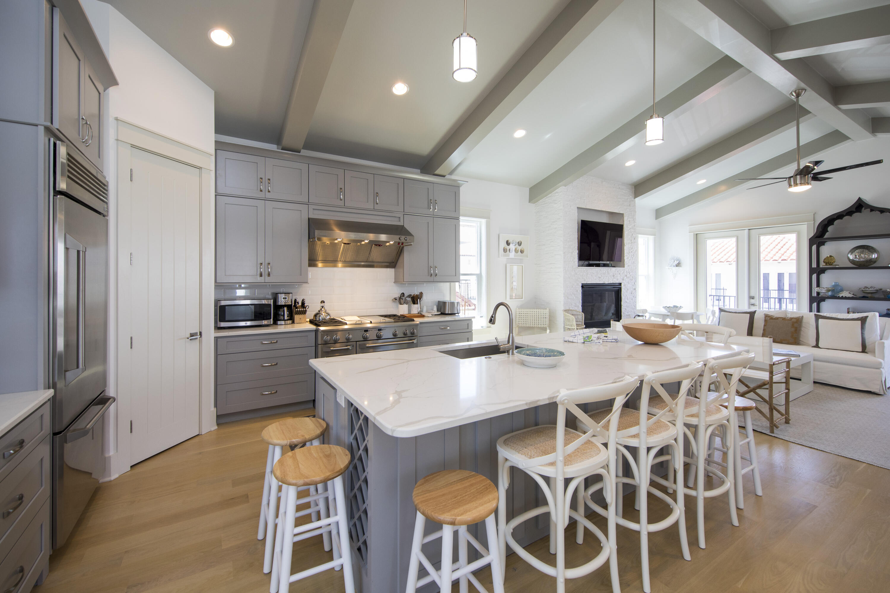 5055 W County Highway 30A, UNIT 1004