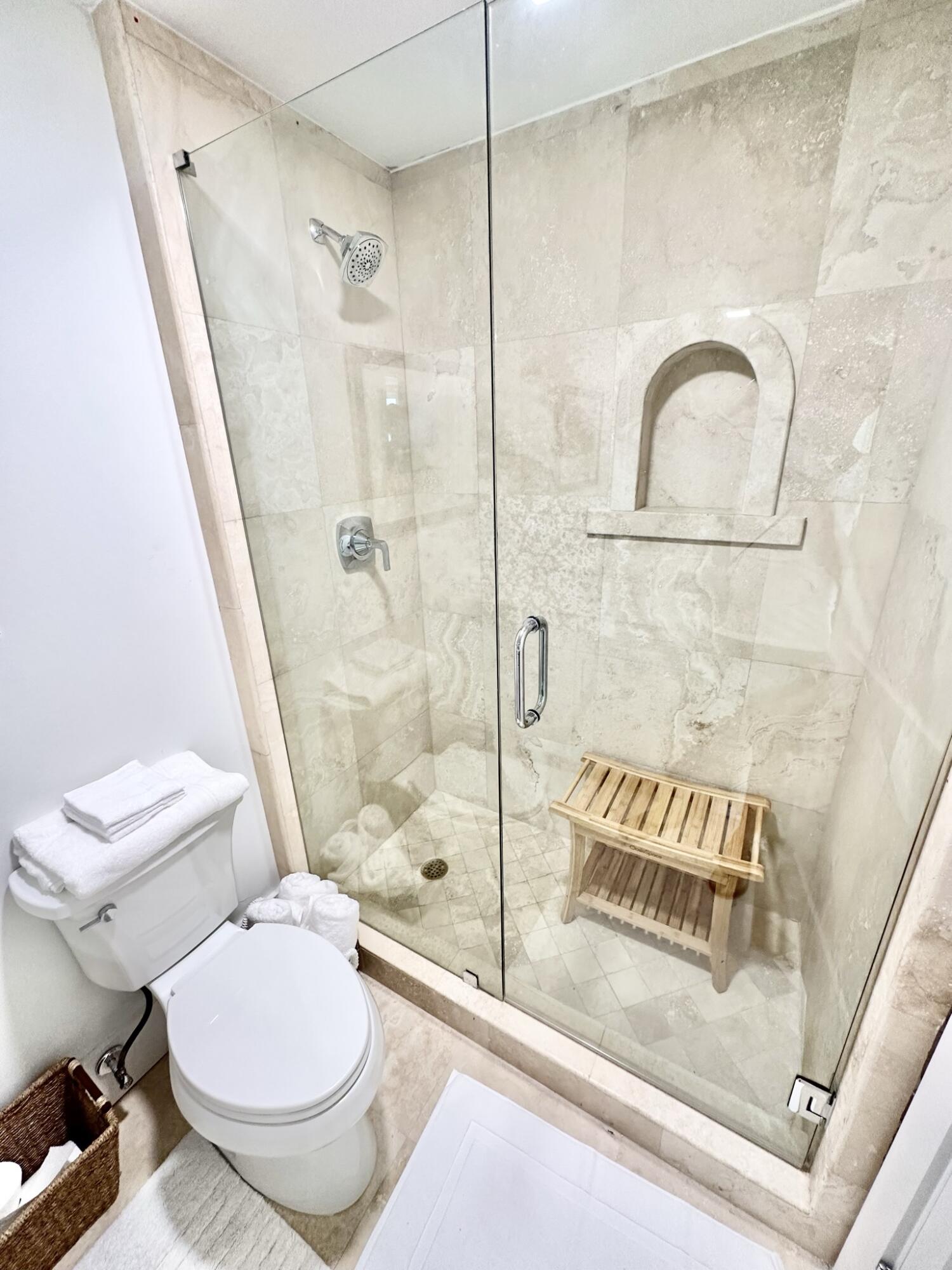 4455 Southwinds Drive, 4455