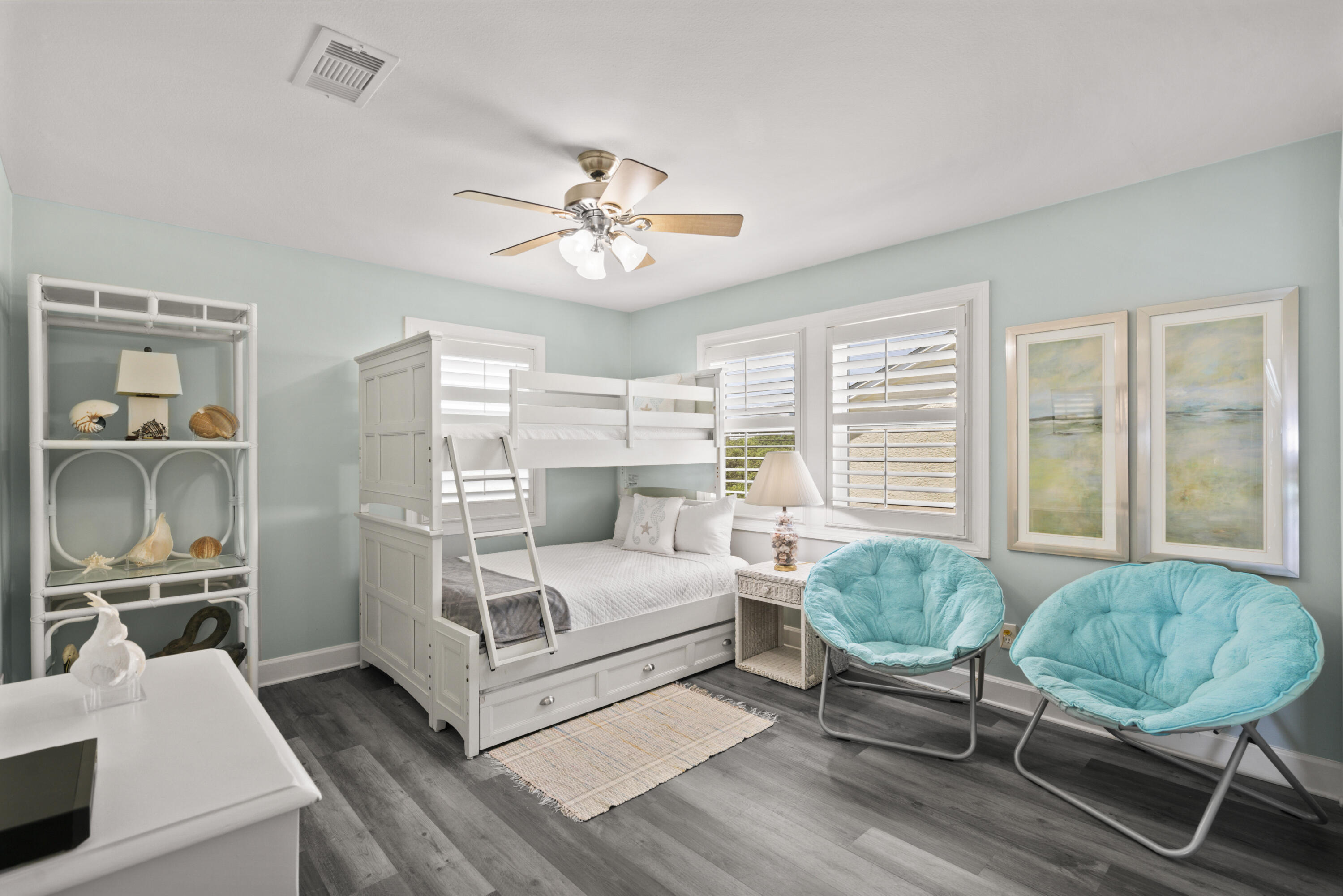 6015 W County Highway 30A, 203