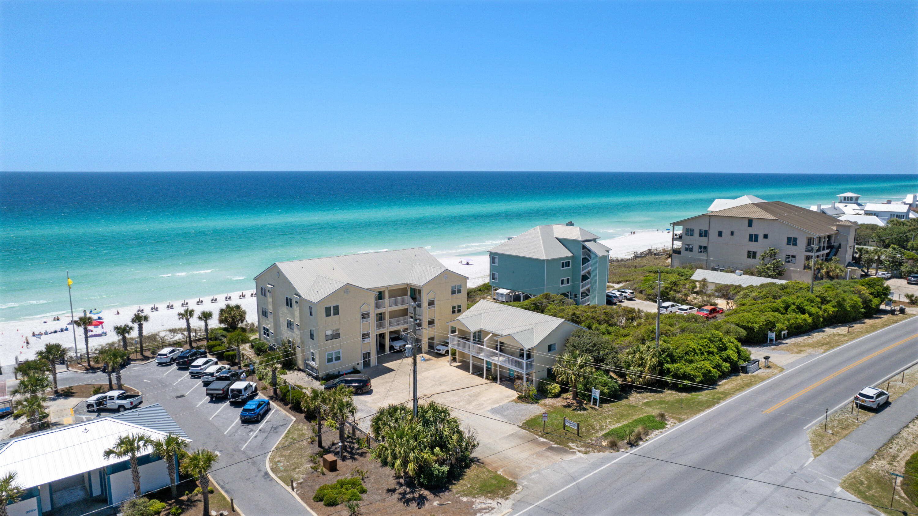 6015 W County Highway 30A, 203