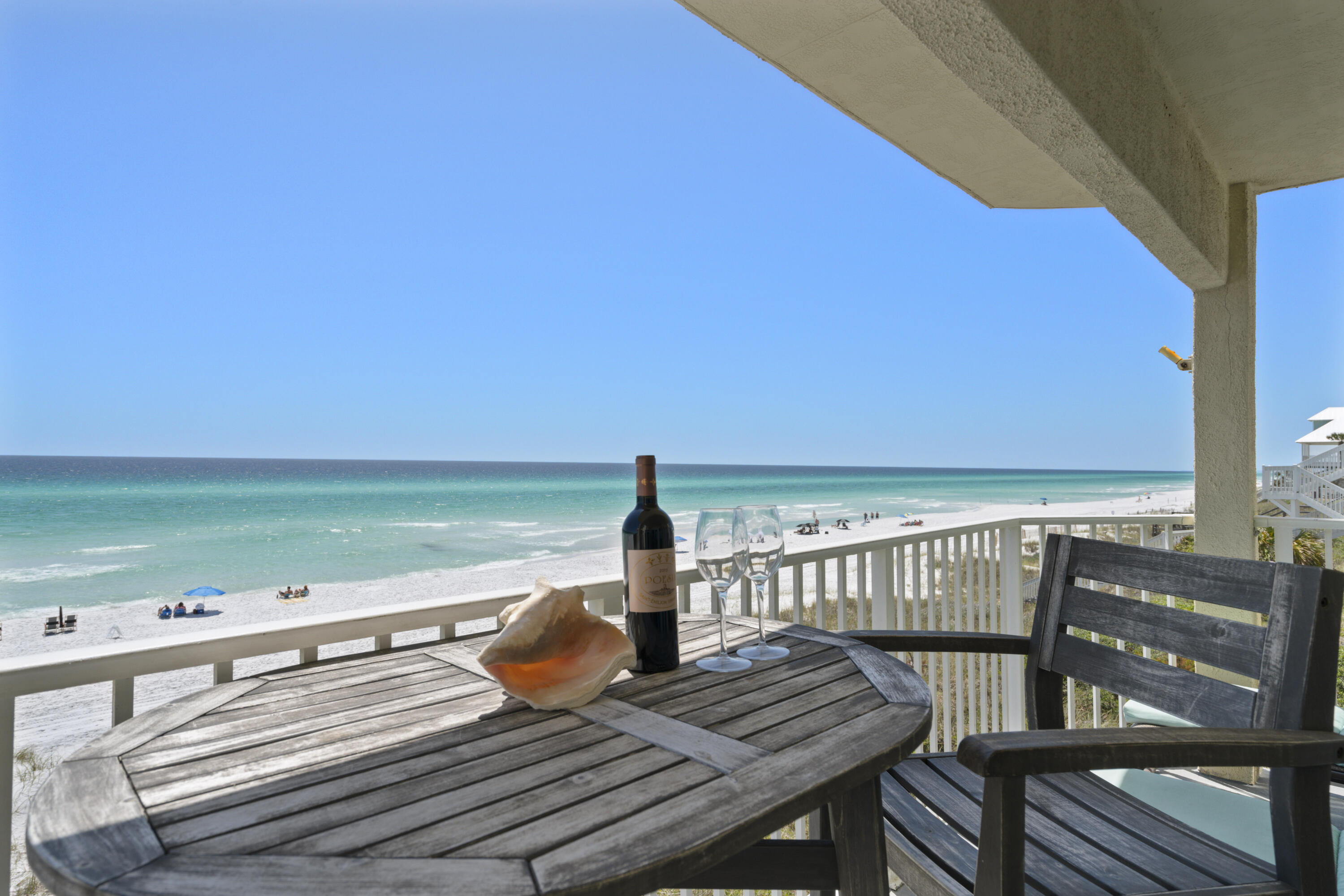 6015 W County Highway 30A, 203