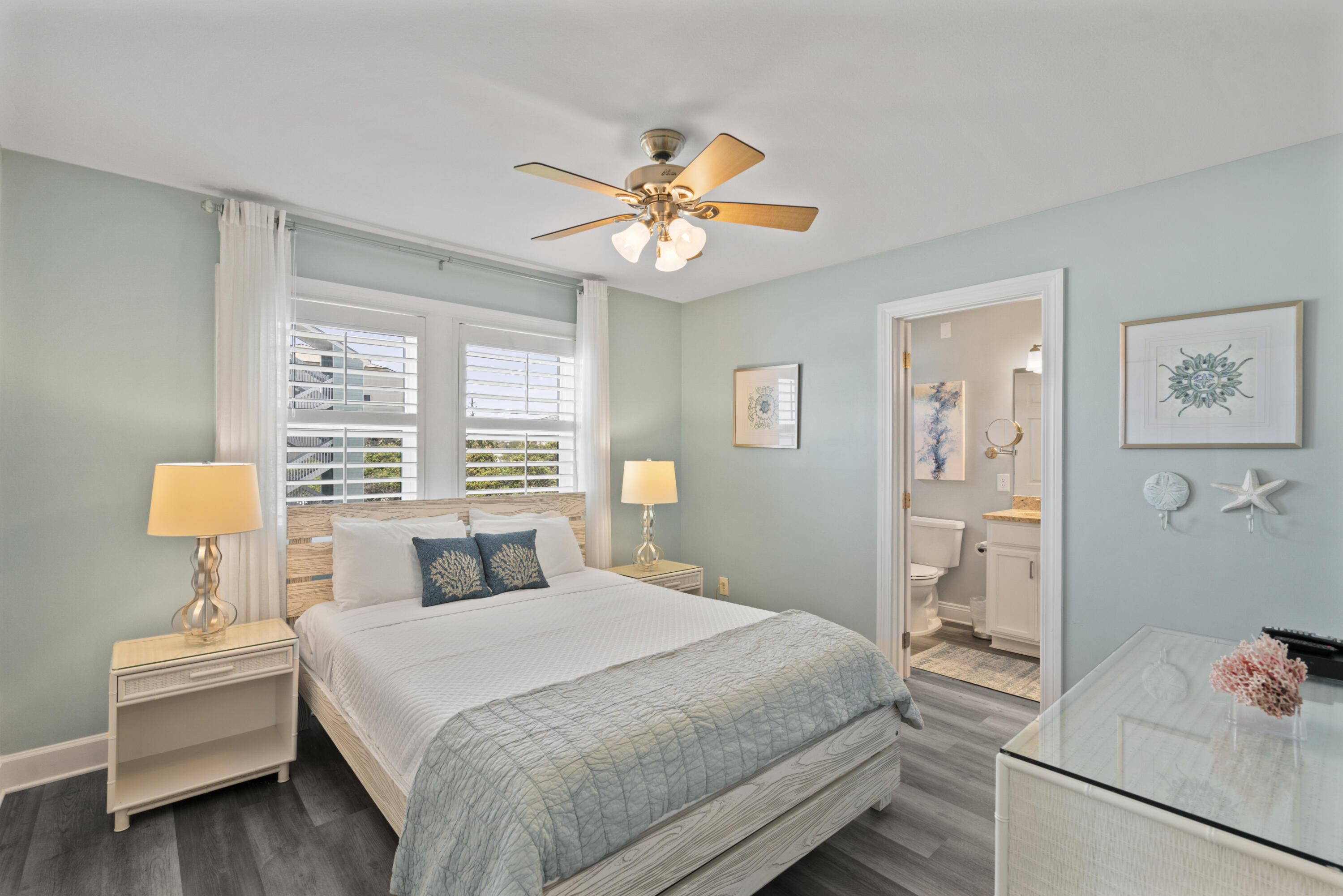 6015 W County Highway 30A, 203