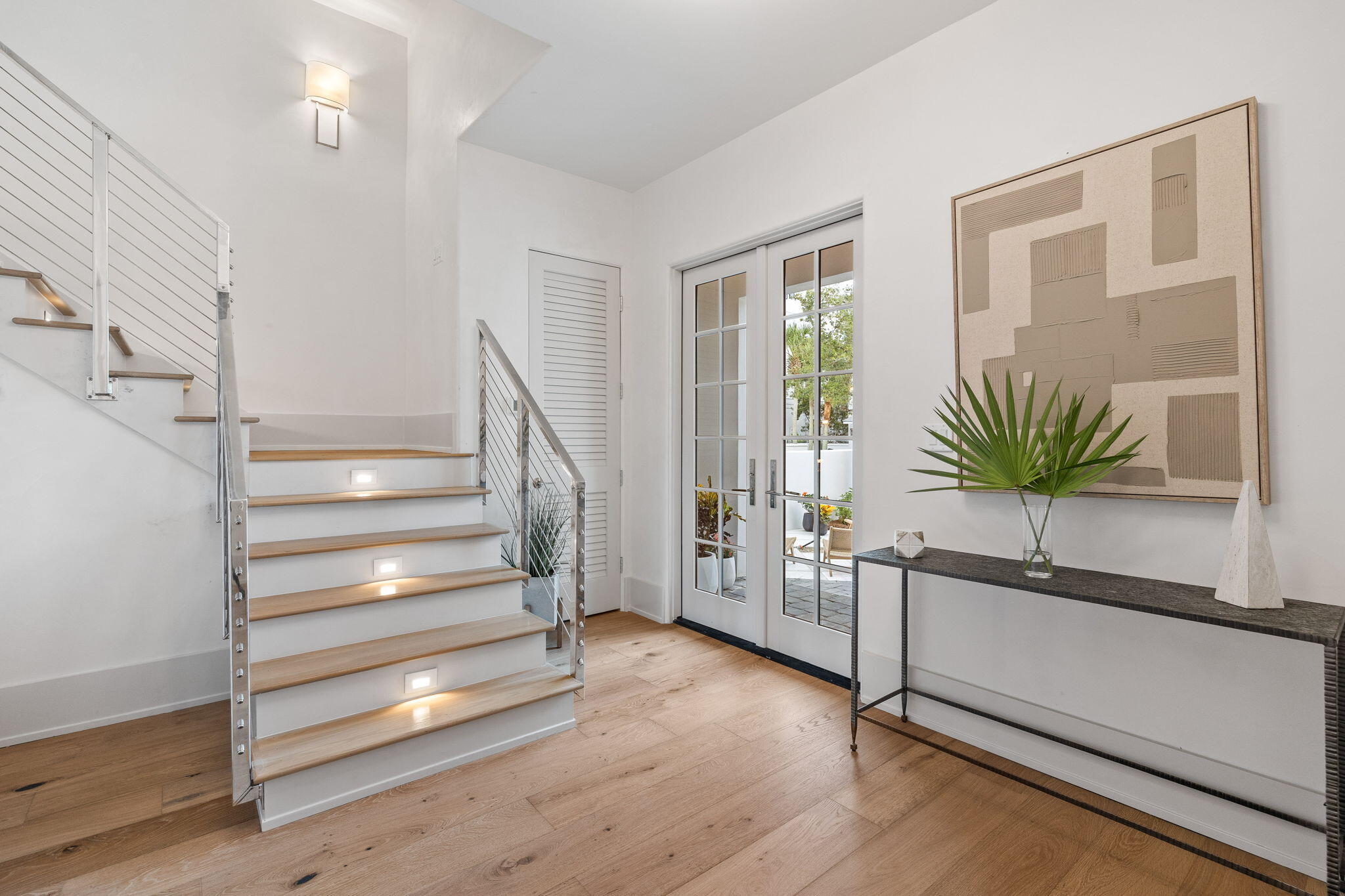 208 Sand Oaks Circle