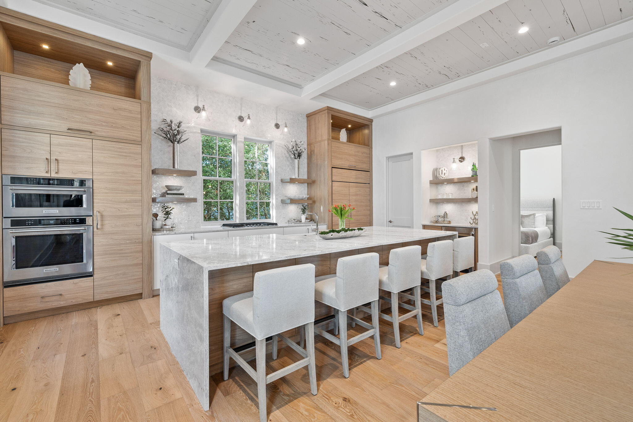 208 Sand Oaks Circle