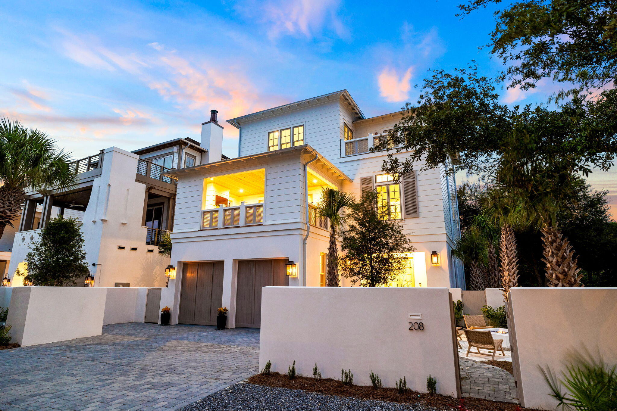 208 Sand Oaks Circle