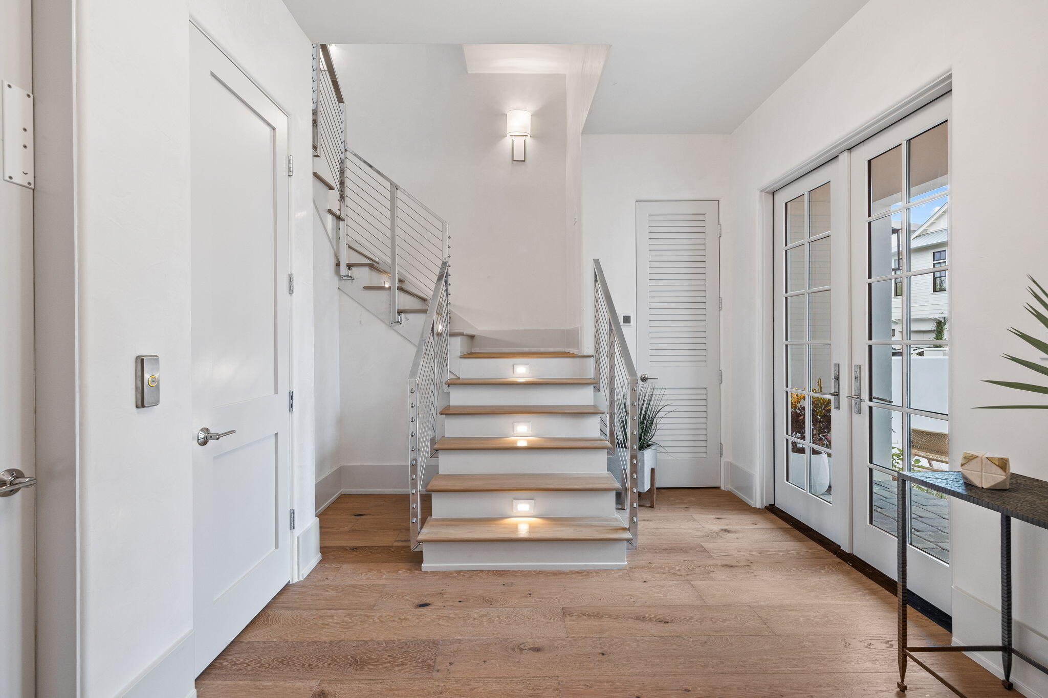 208 Sand Oaks Circle