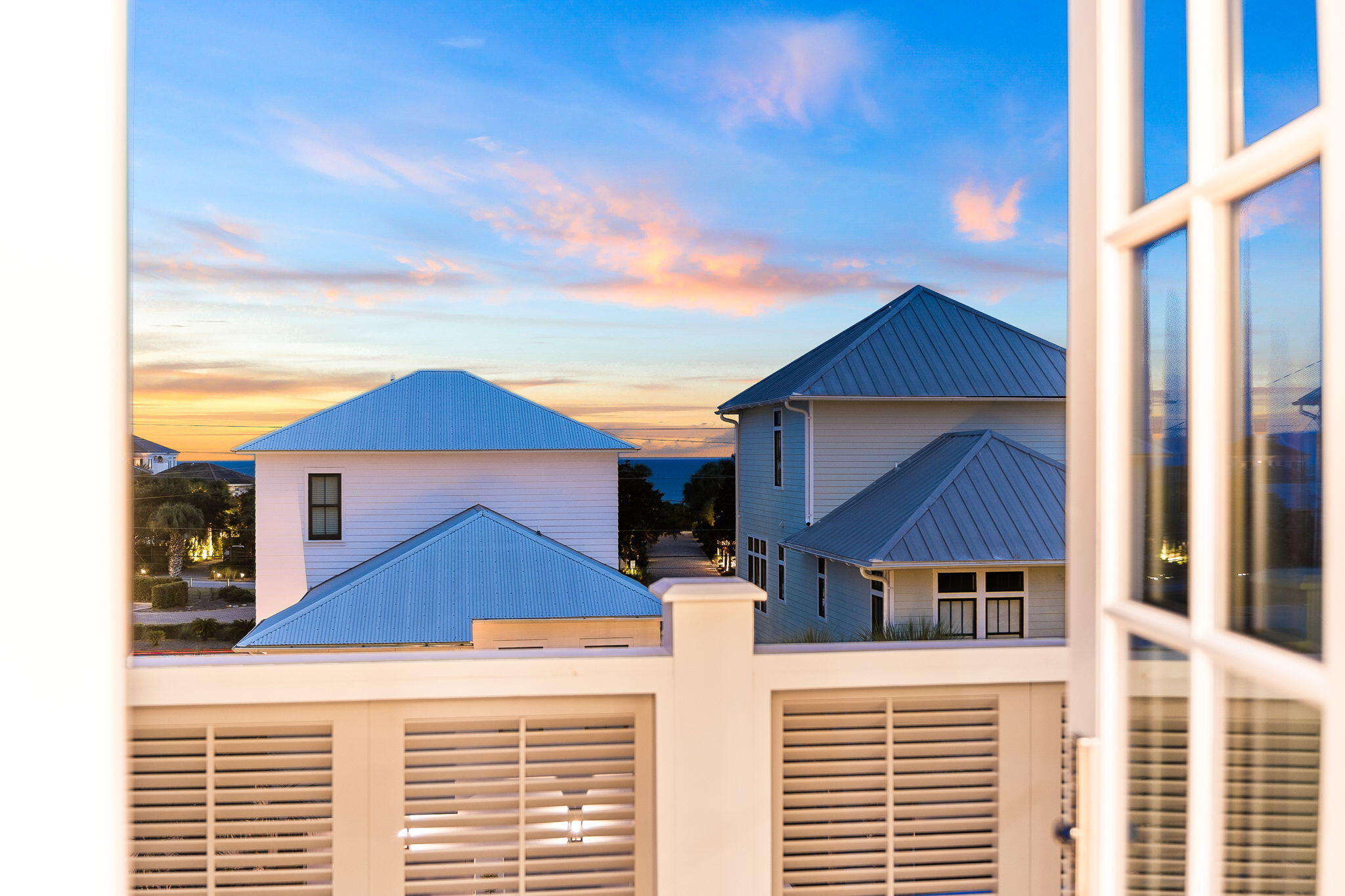 208 Sand Oaks Circle