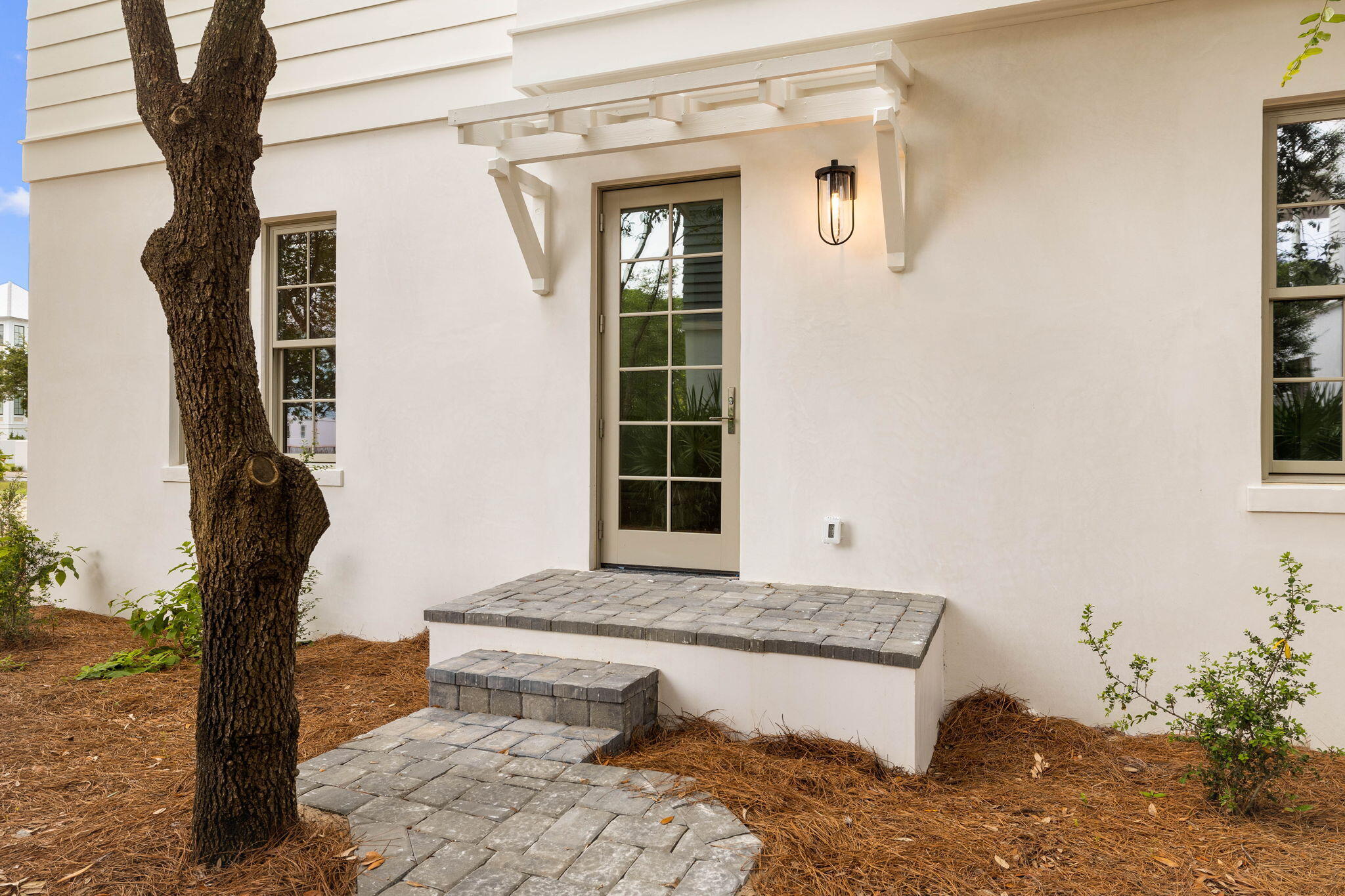 208 Sand Oaks Circle