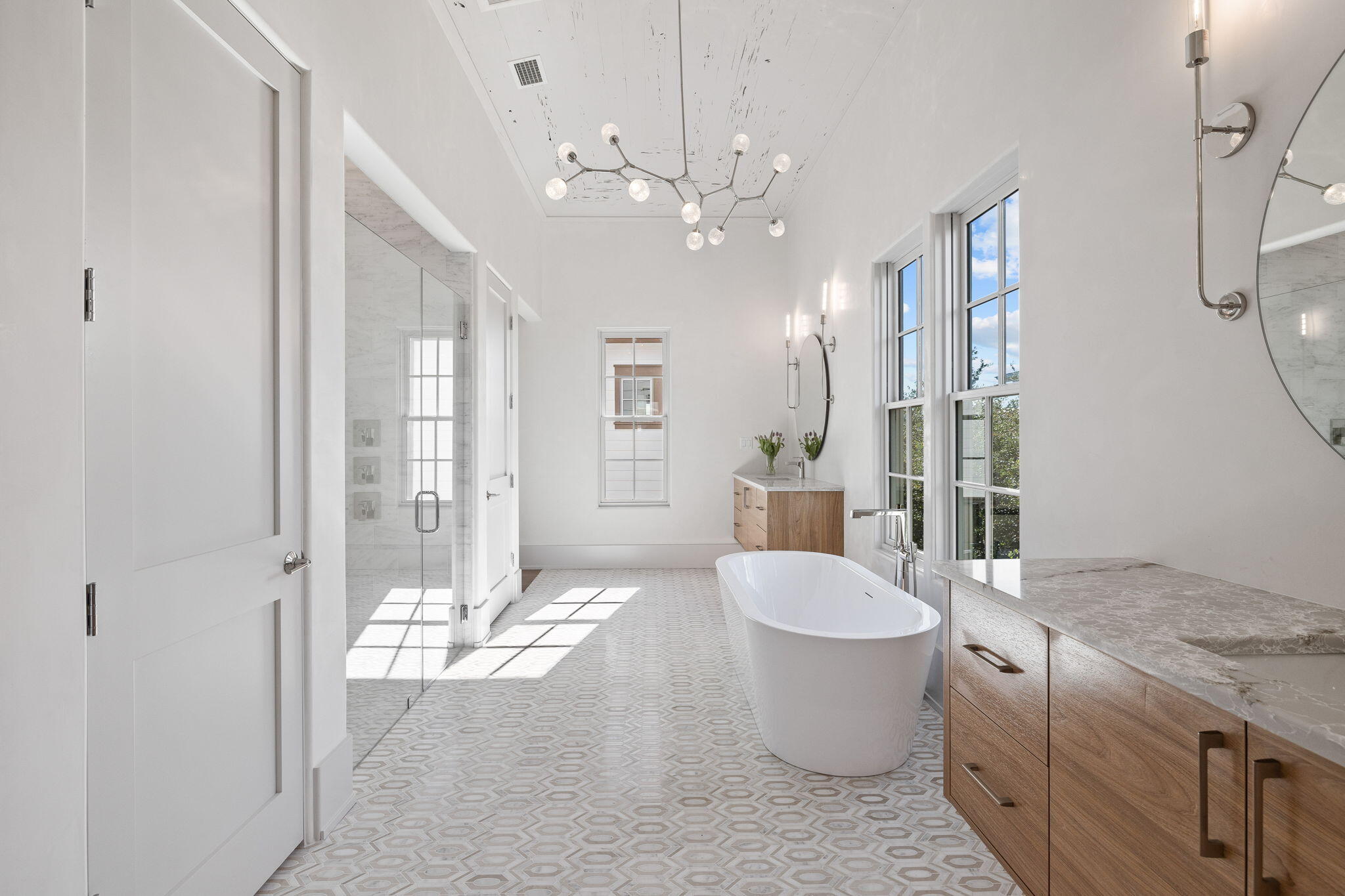 208 Sand Oaks Circle