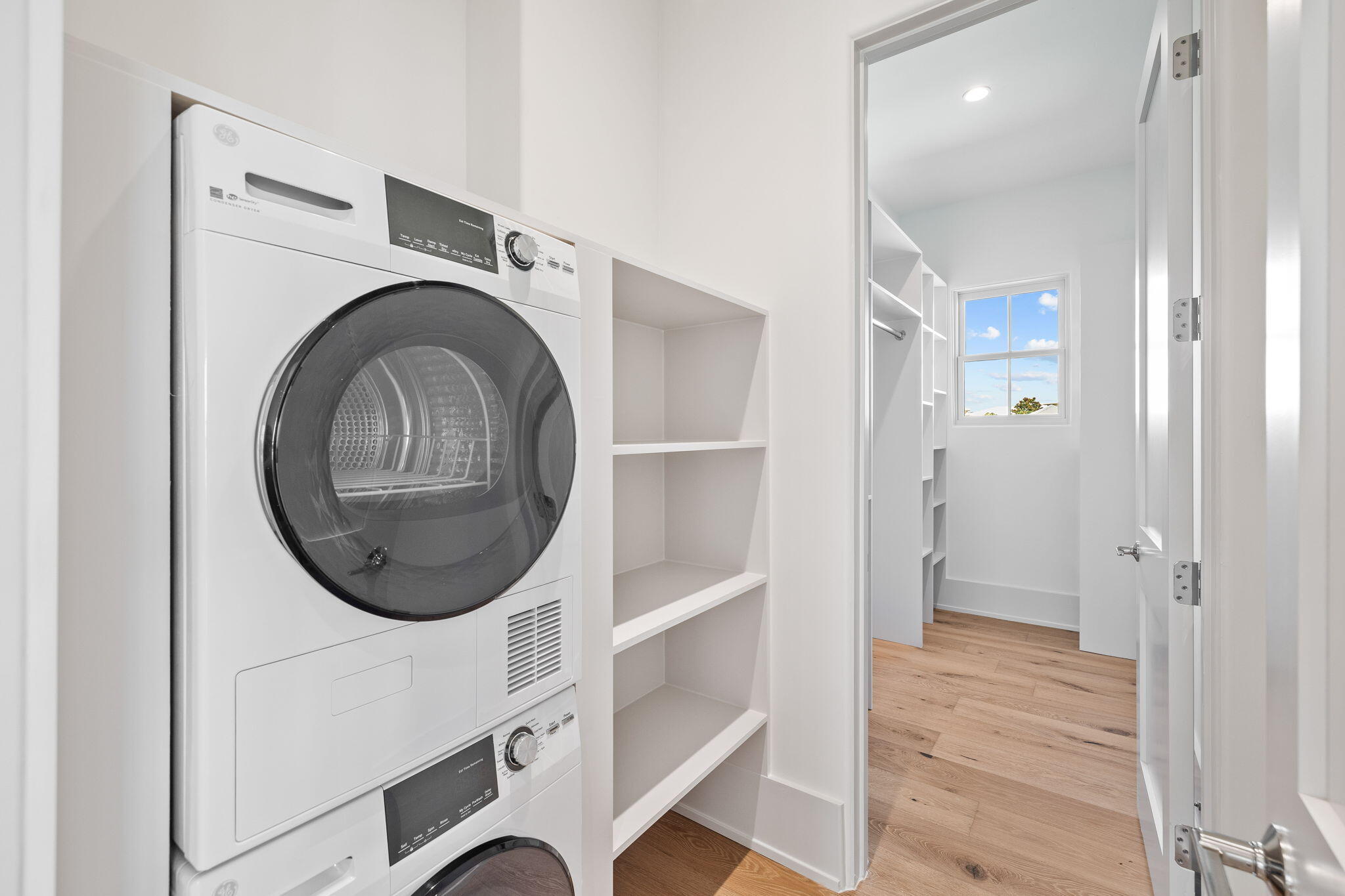 208 Sand Oaks Circle