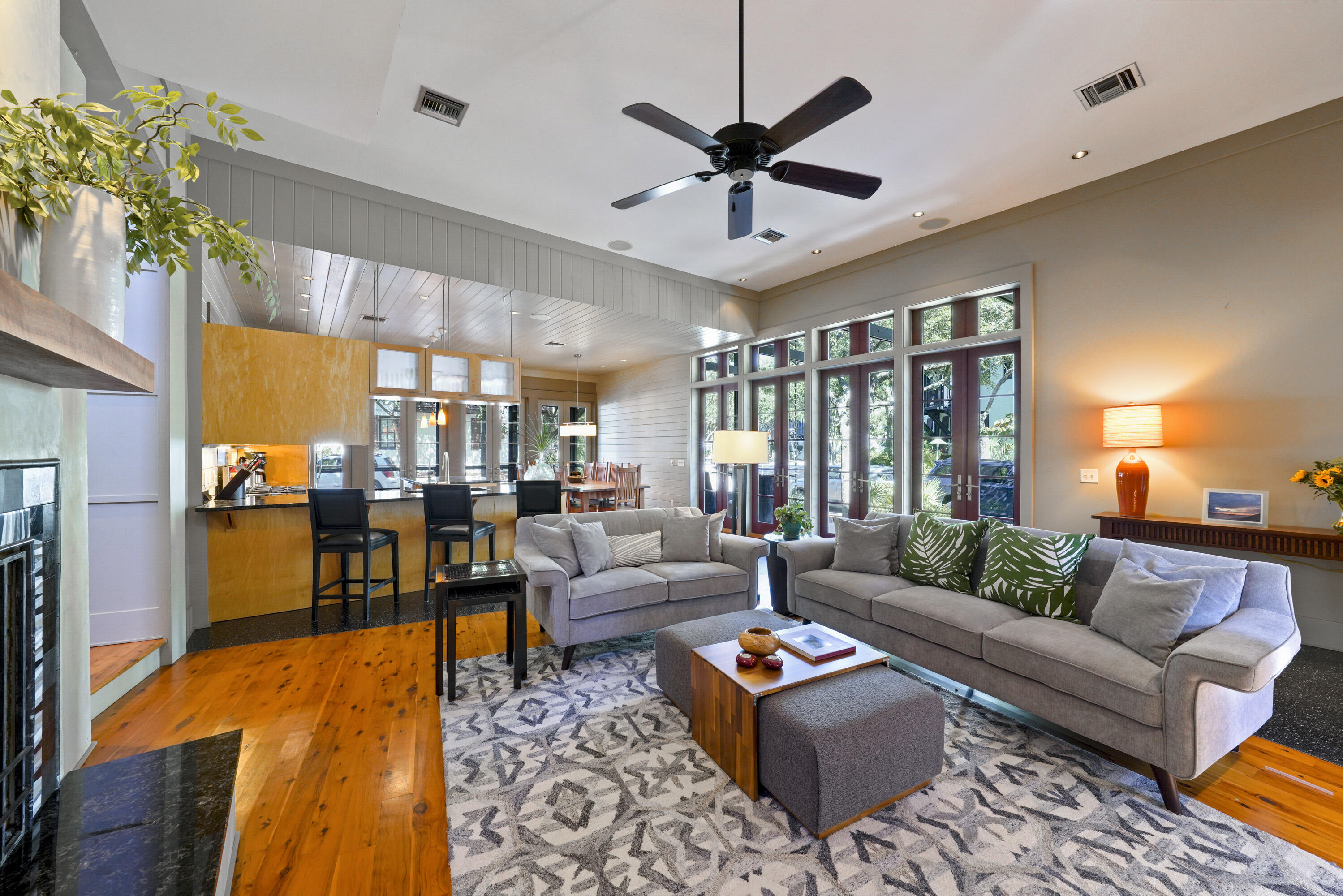 89 Georgetown Avenue