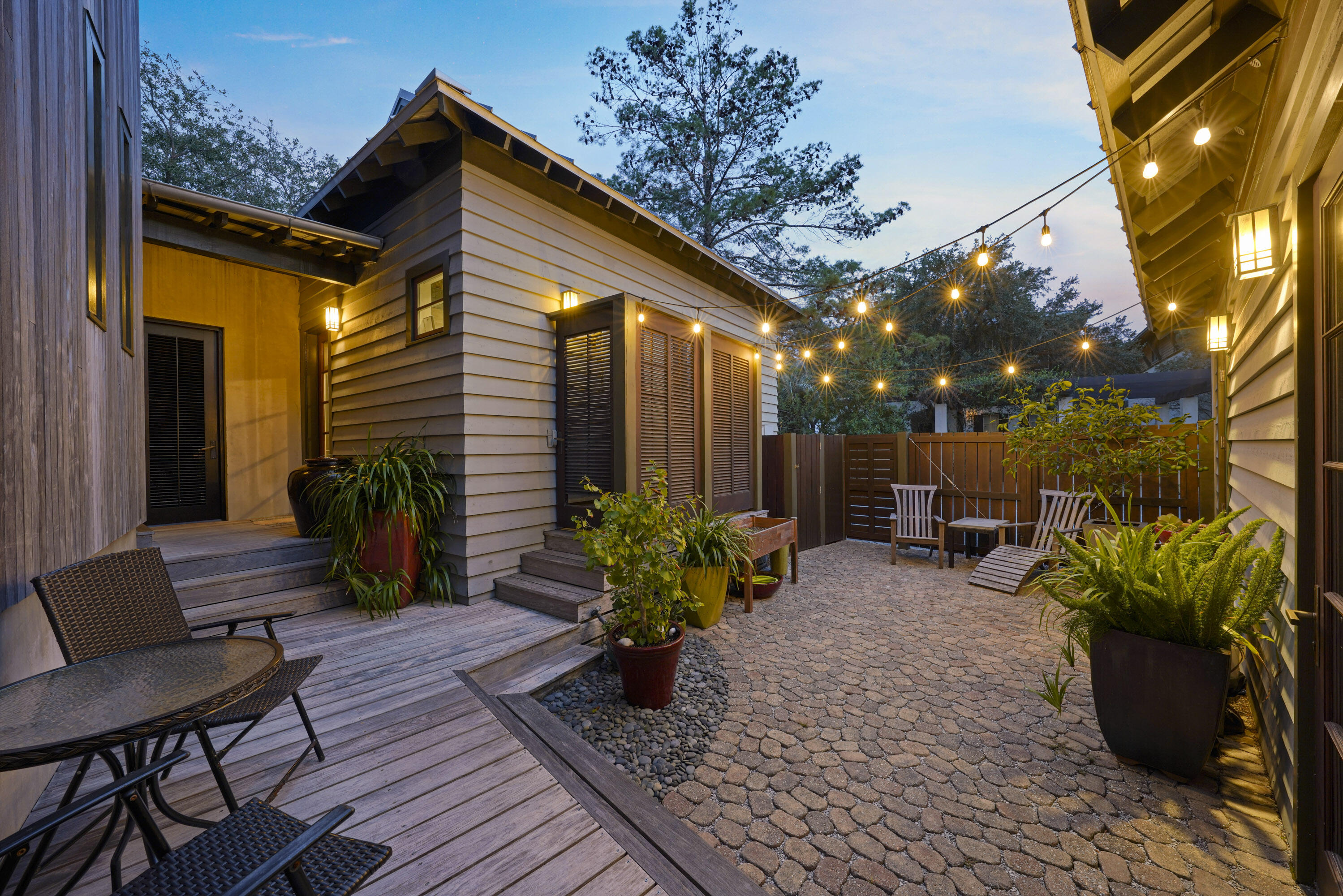 89 Georgetown Avenue