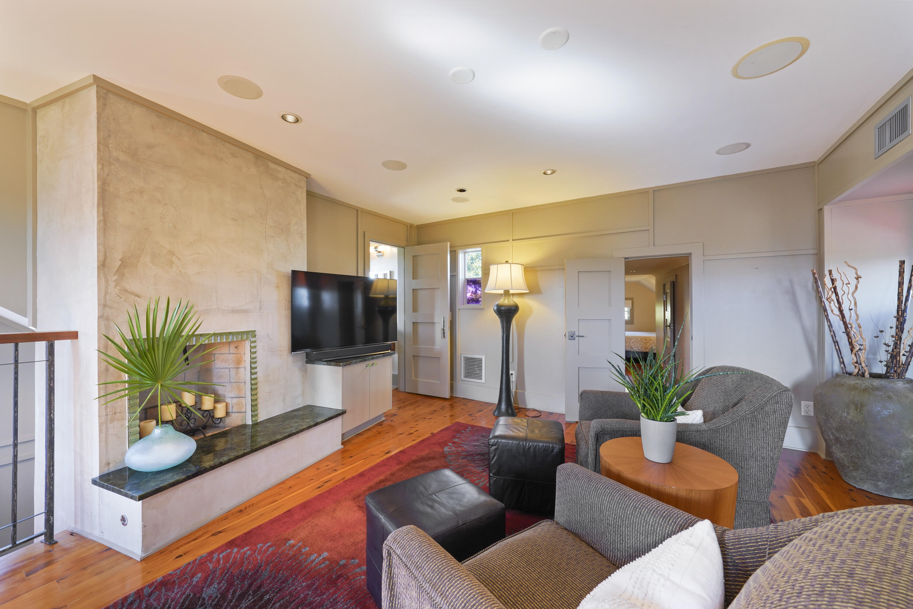 89 Georgetown Avenue