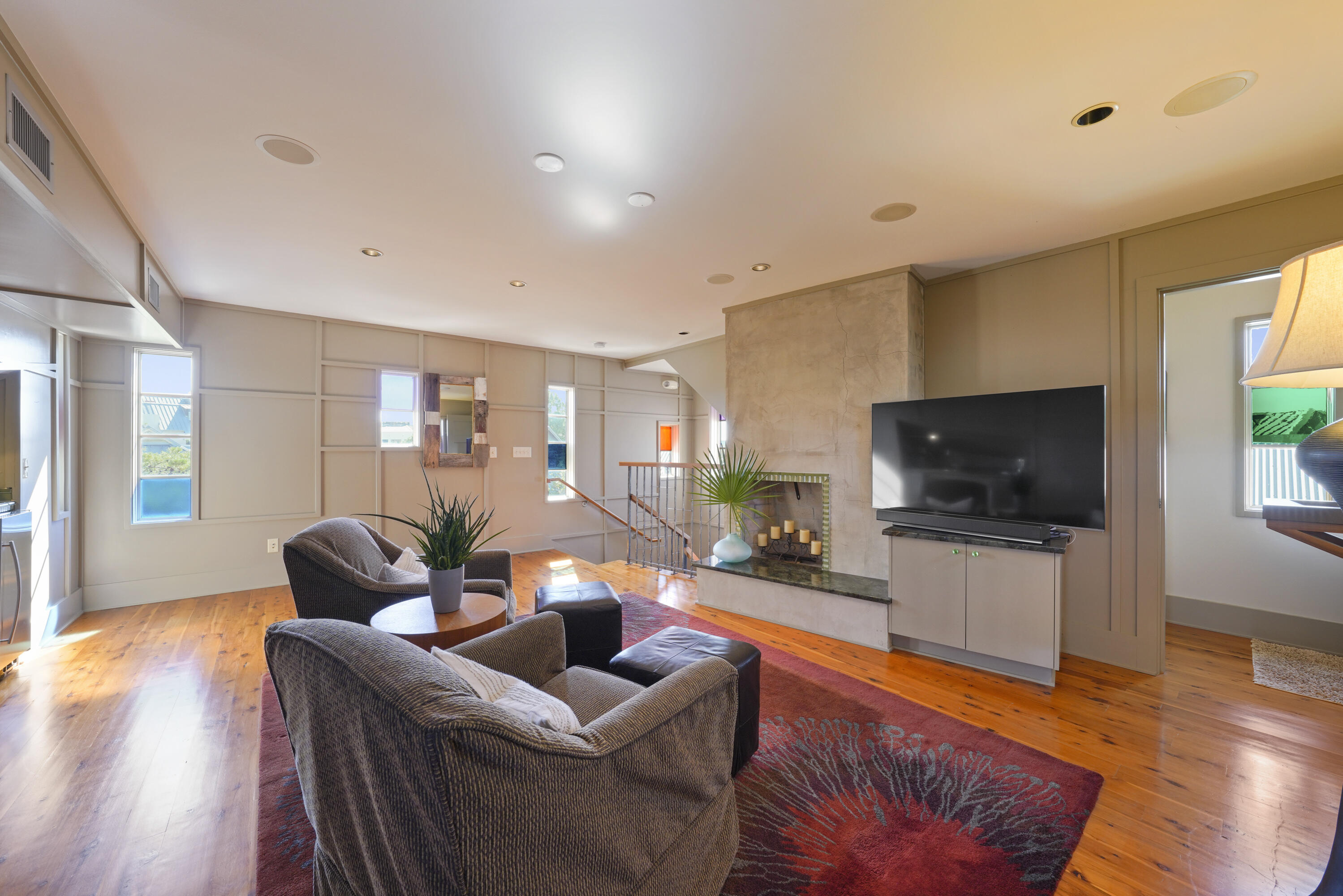 89 Georgetown Avenue