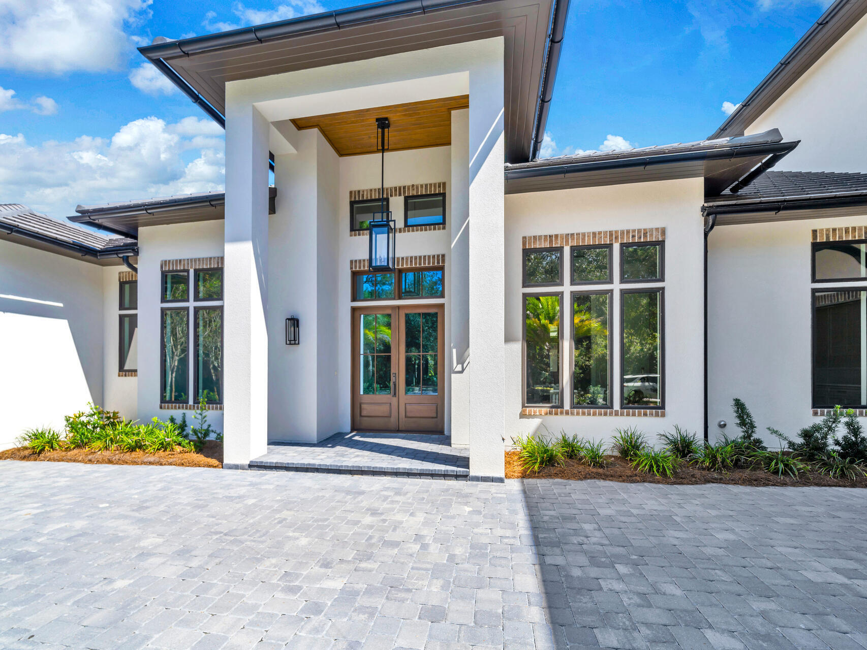 3526 Burnt Pine Lane