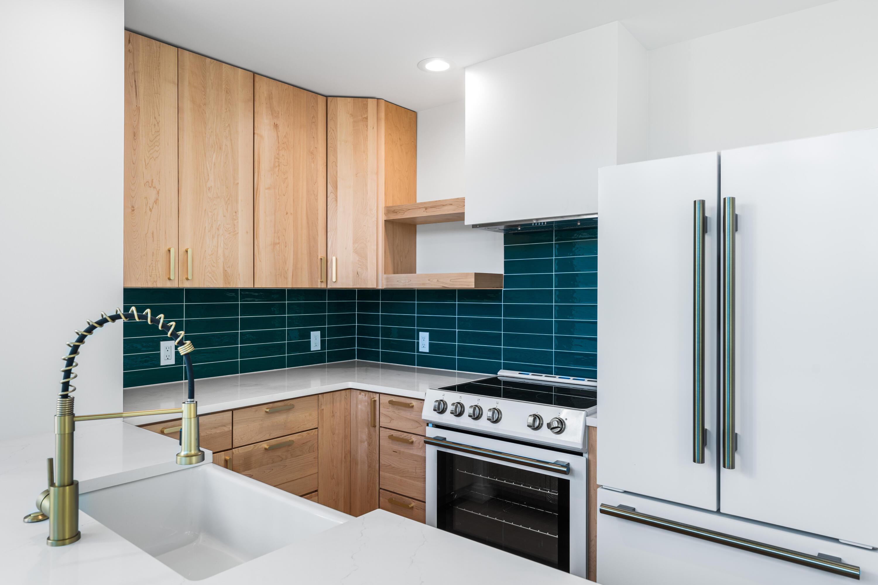 1305 N County Highway 393 N