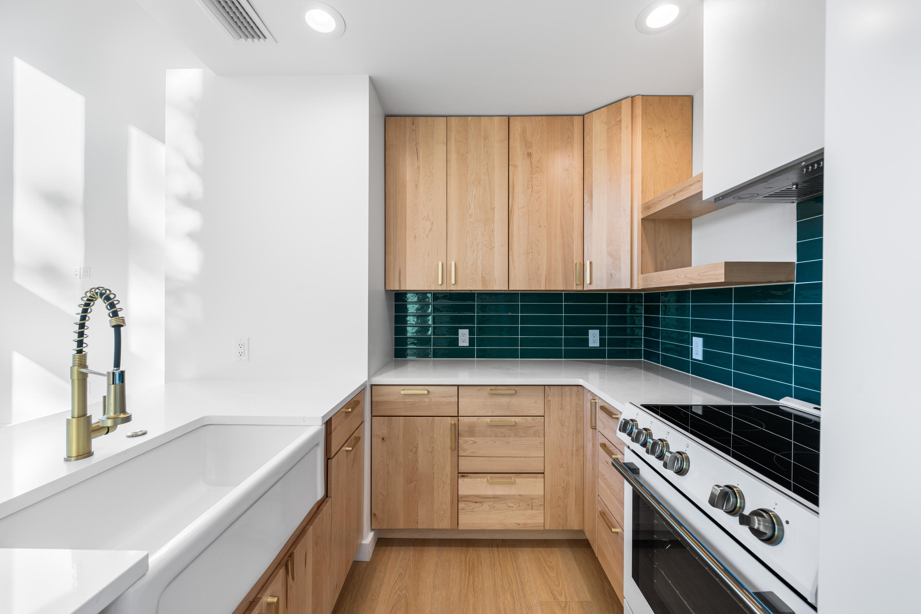 1305 N County Highway 393 N