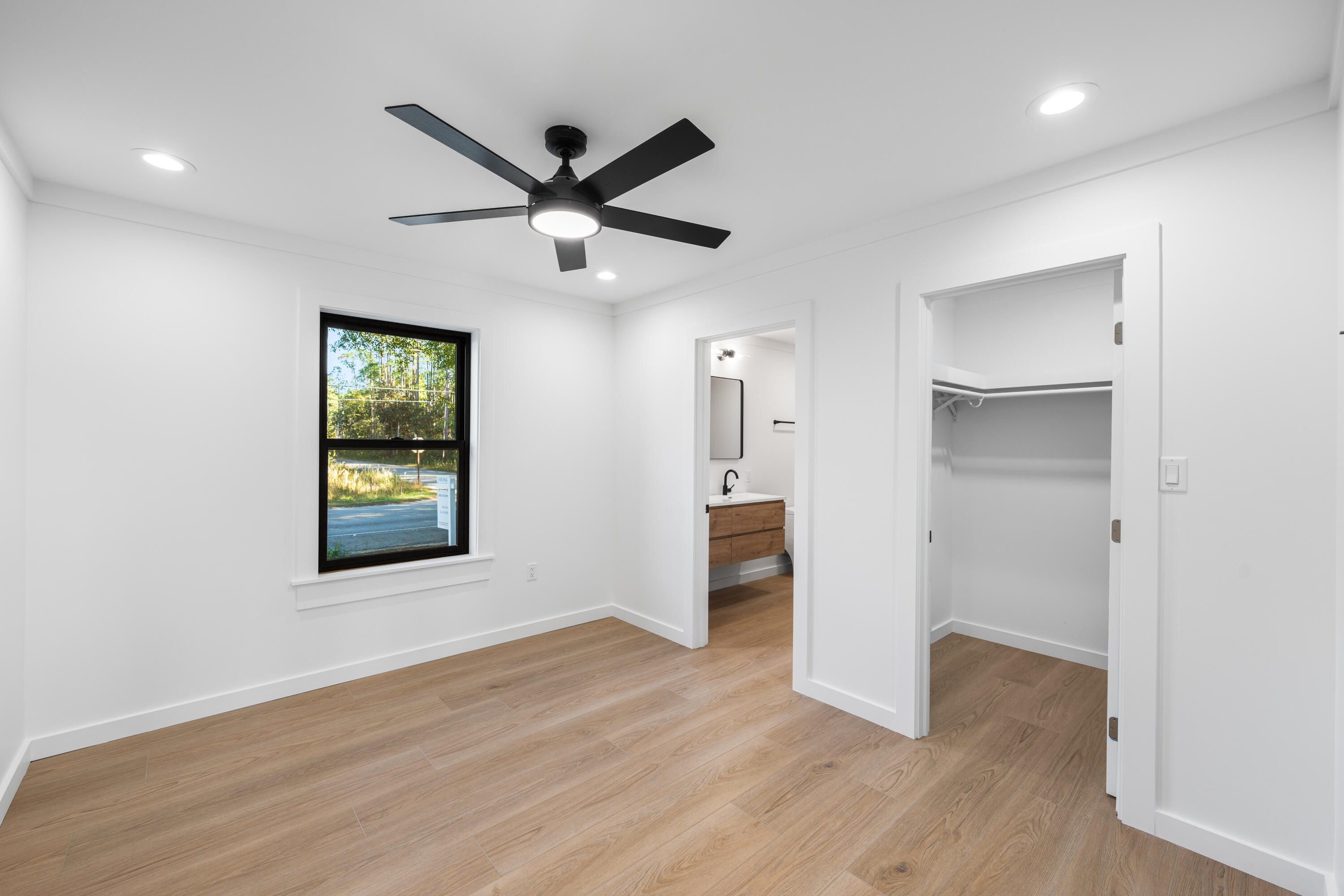 1305 N County Highway 393 N