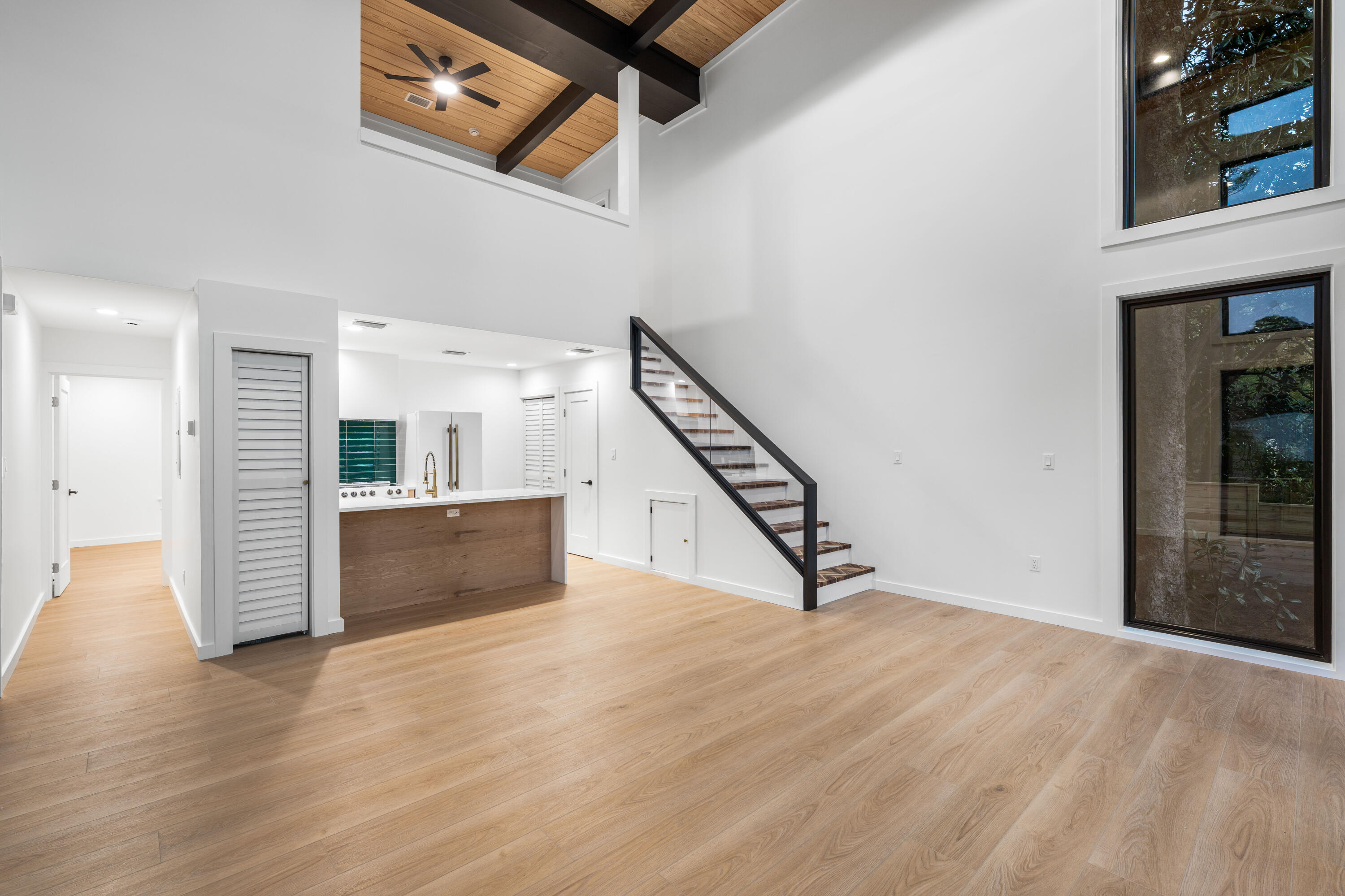 1305 N County Highway 393 N