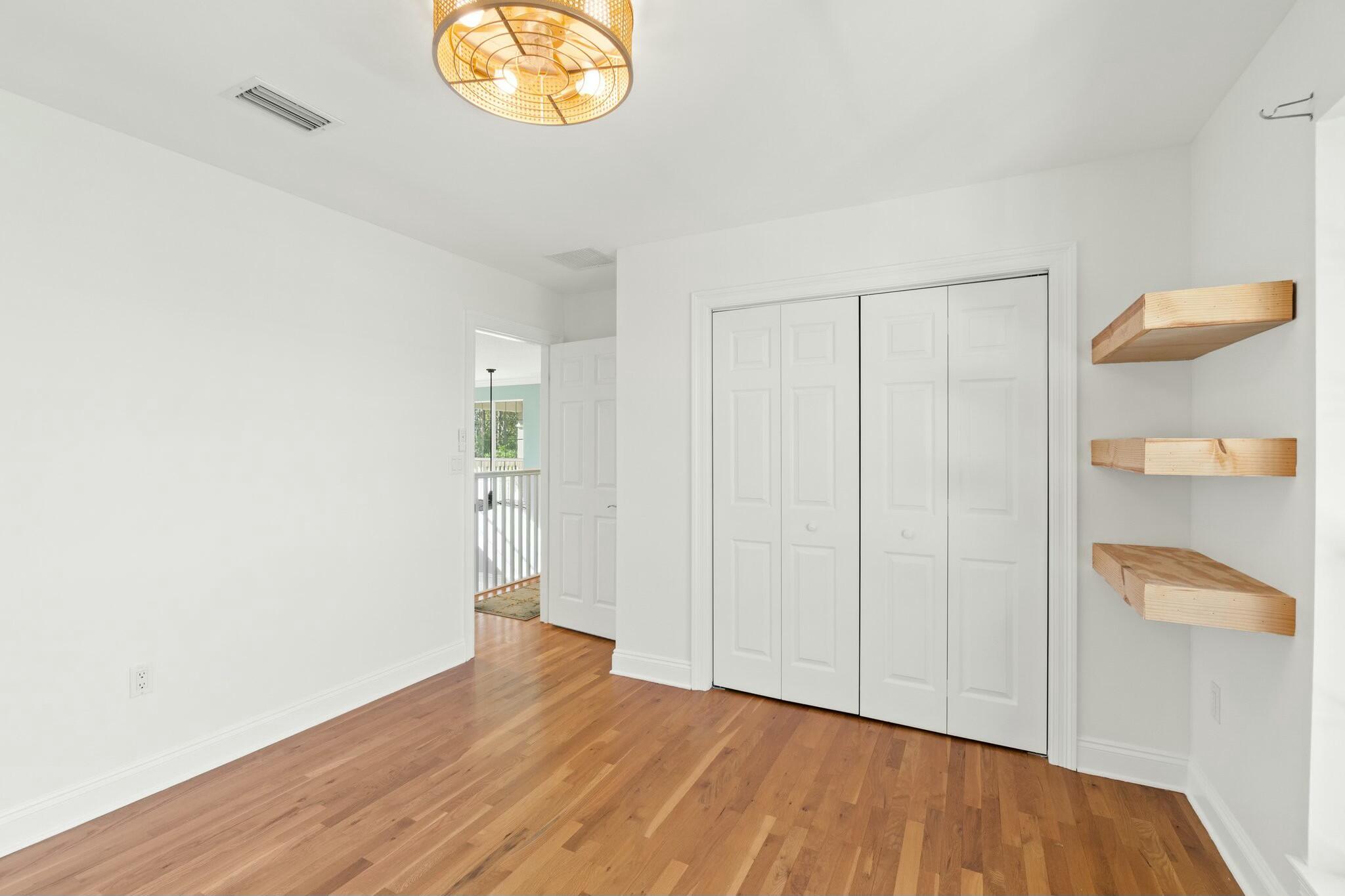 7009 N Lagoon Drive, UNIT 102