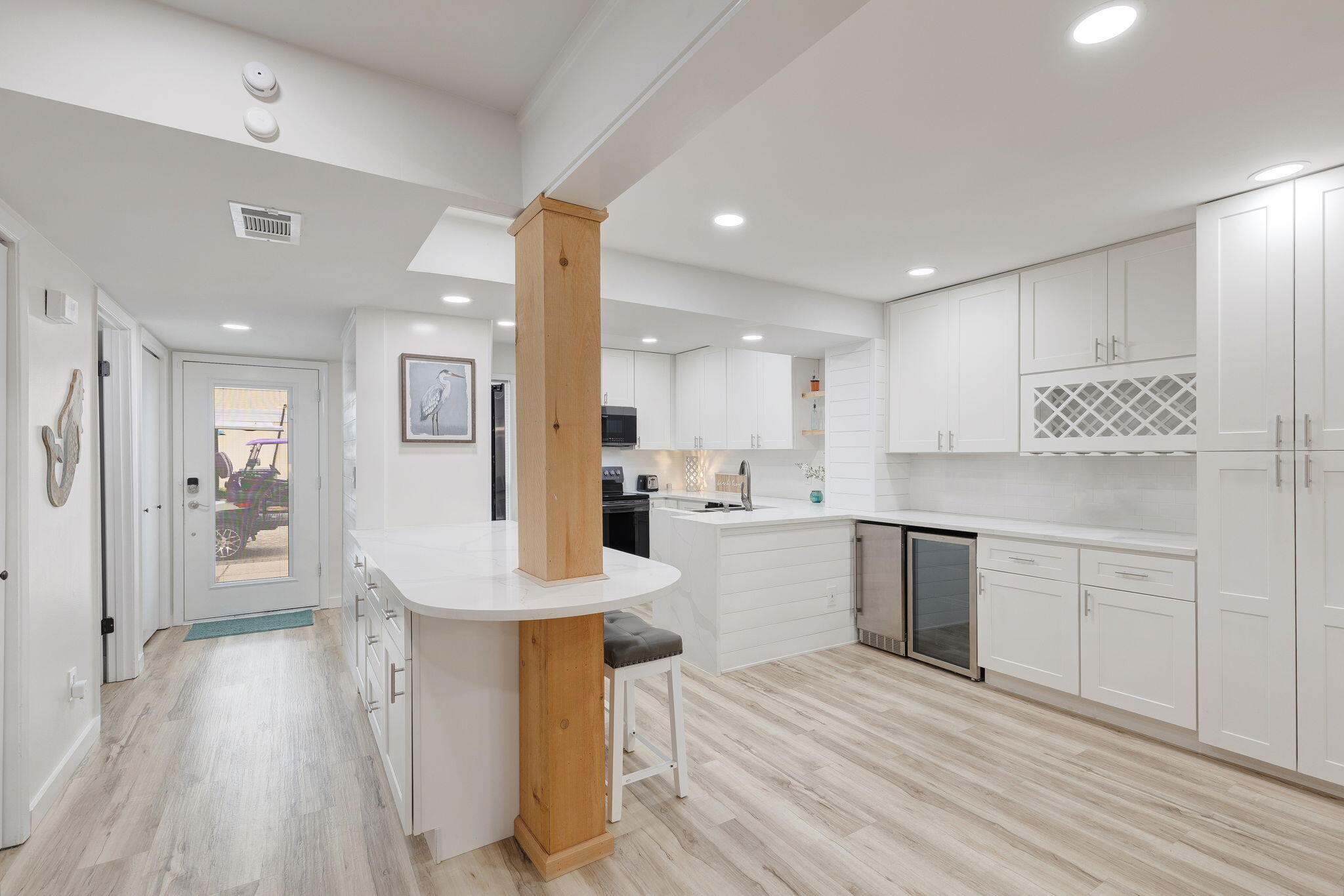 735 Sandpiper Place, 10524