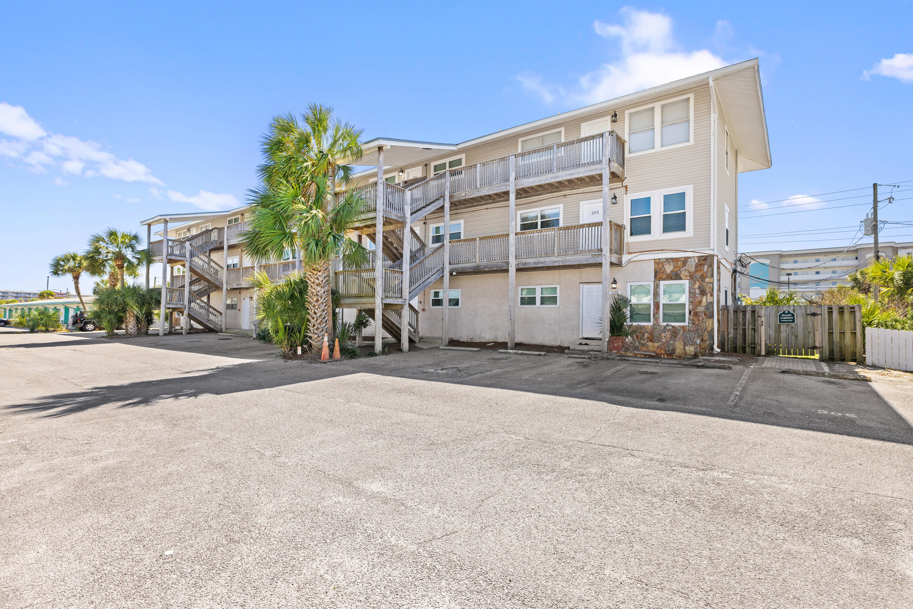 304 Barracuda Avenue, UNIT 205