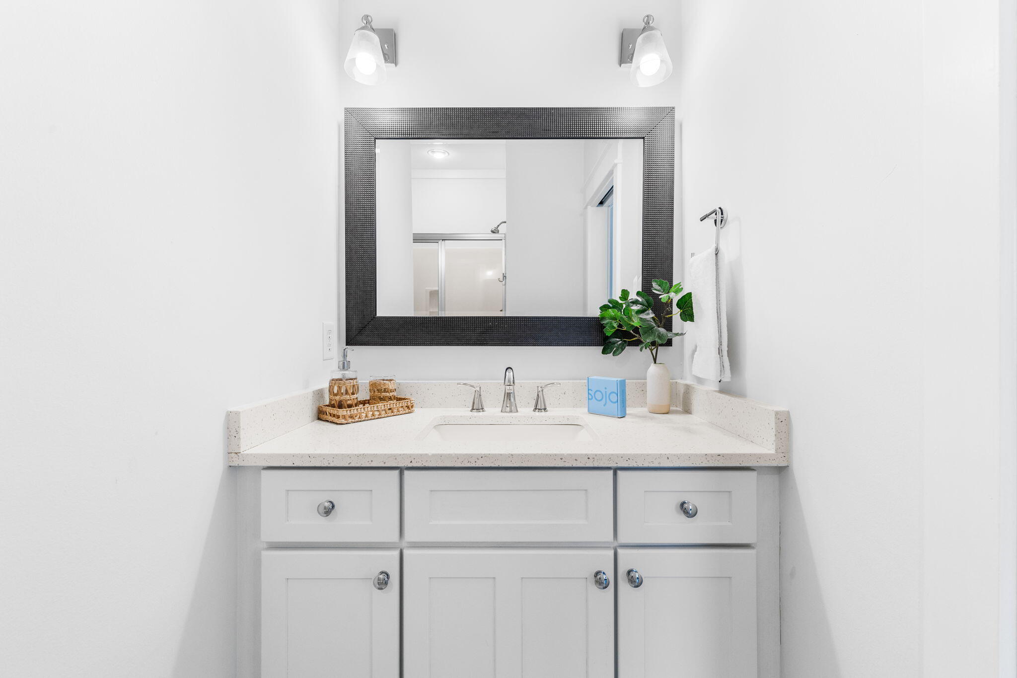 30 Chelsea Loop Road