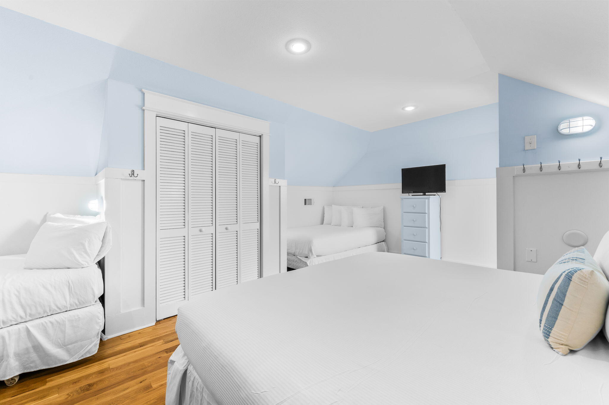 30 Chelsea Loop Road