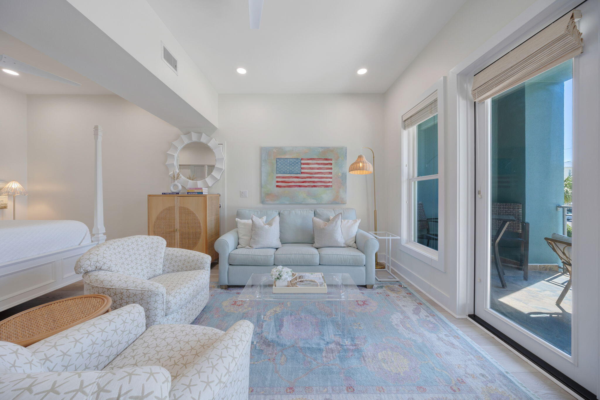 95 Laura Hamilton Boulevard, 206