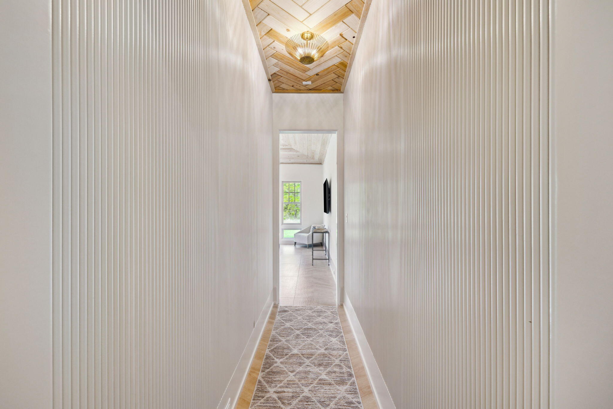 1621 Meadow Lark Way