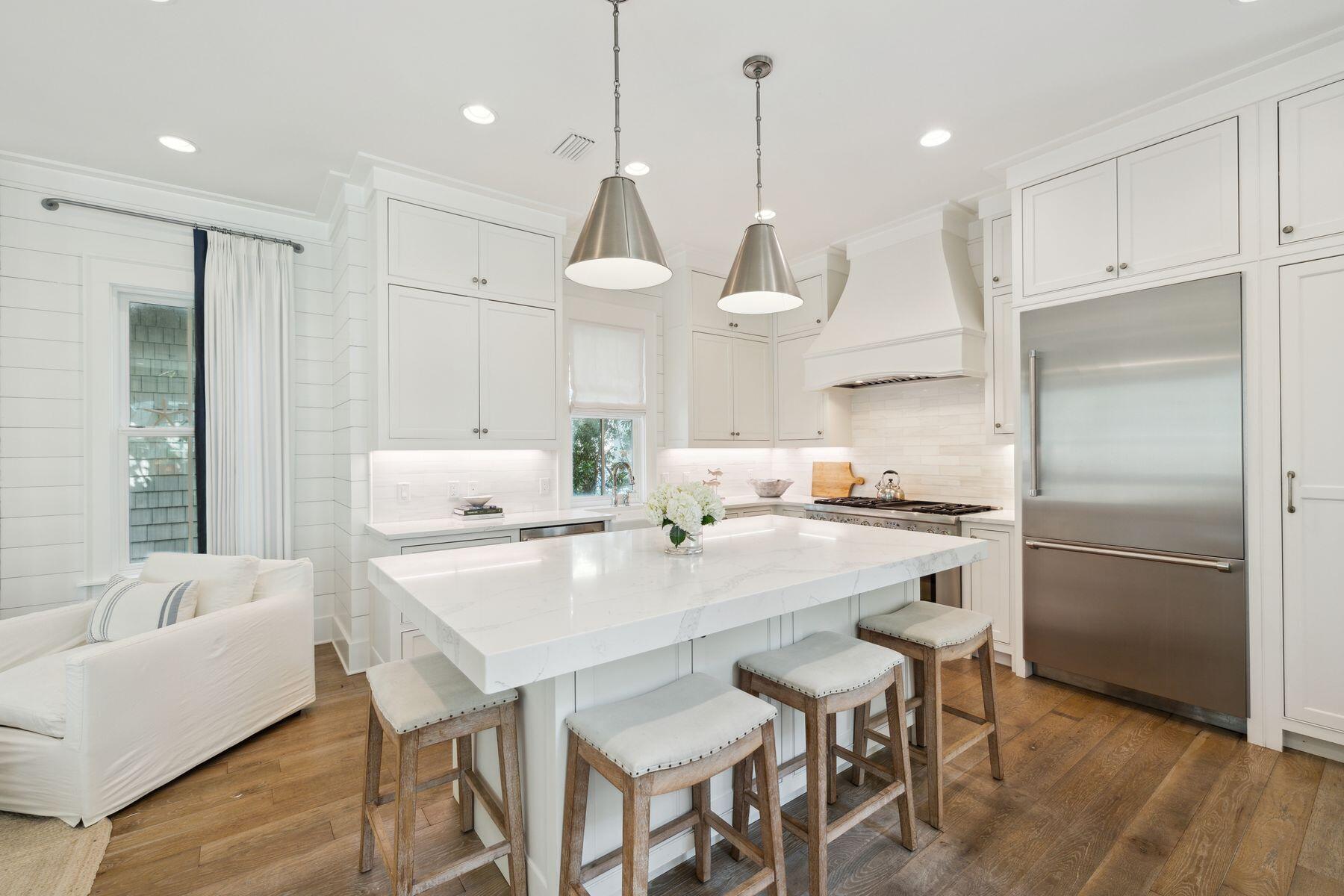 17 Compass Point Way