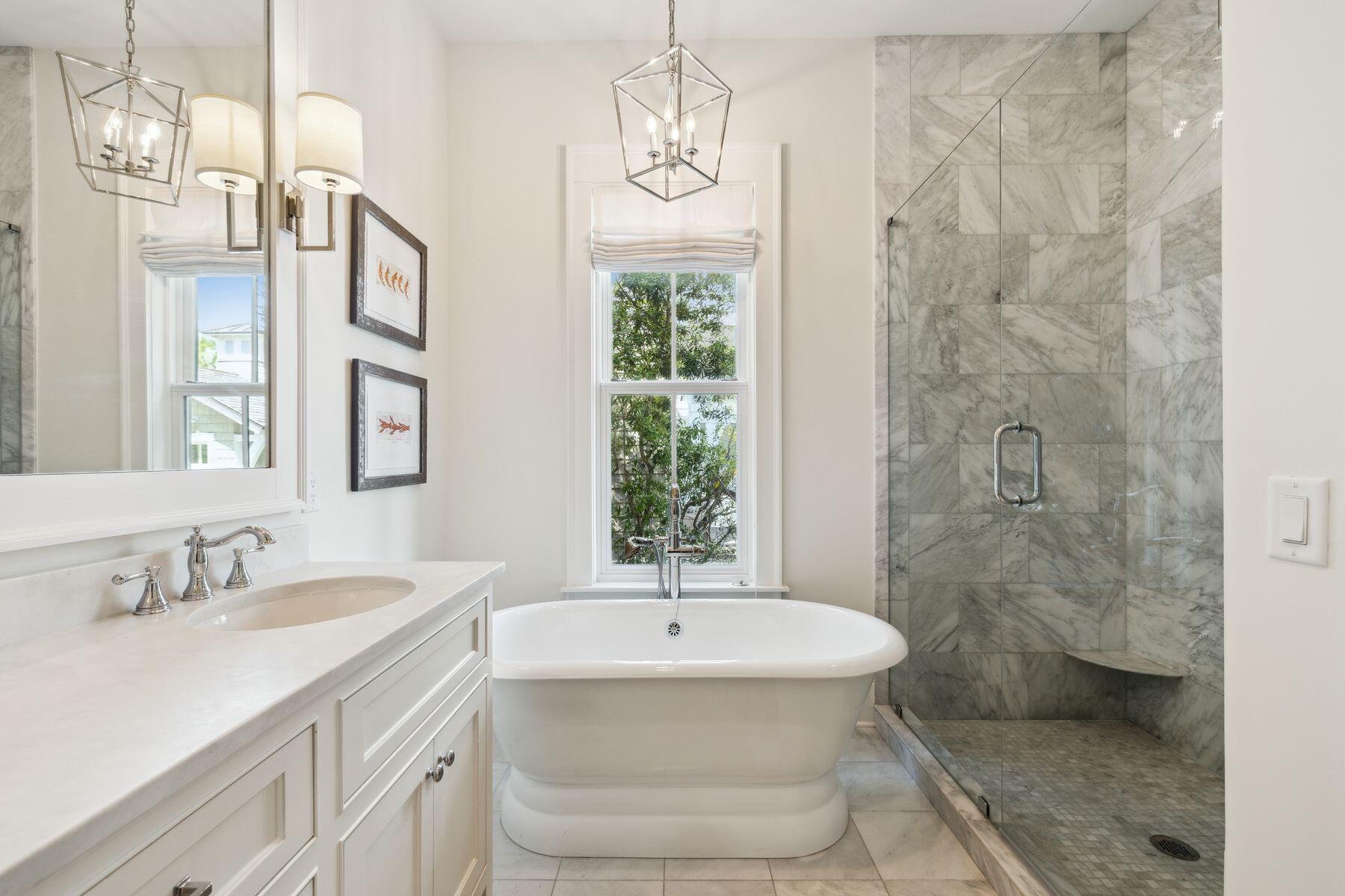 17 Compass Point Way