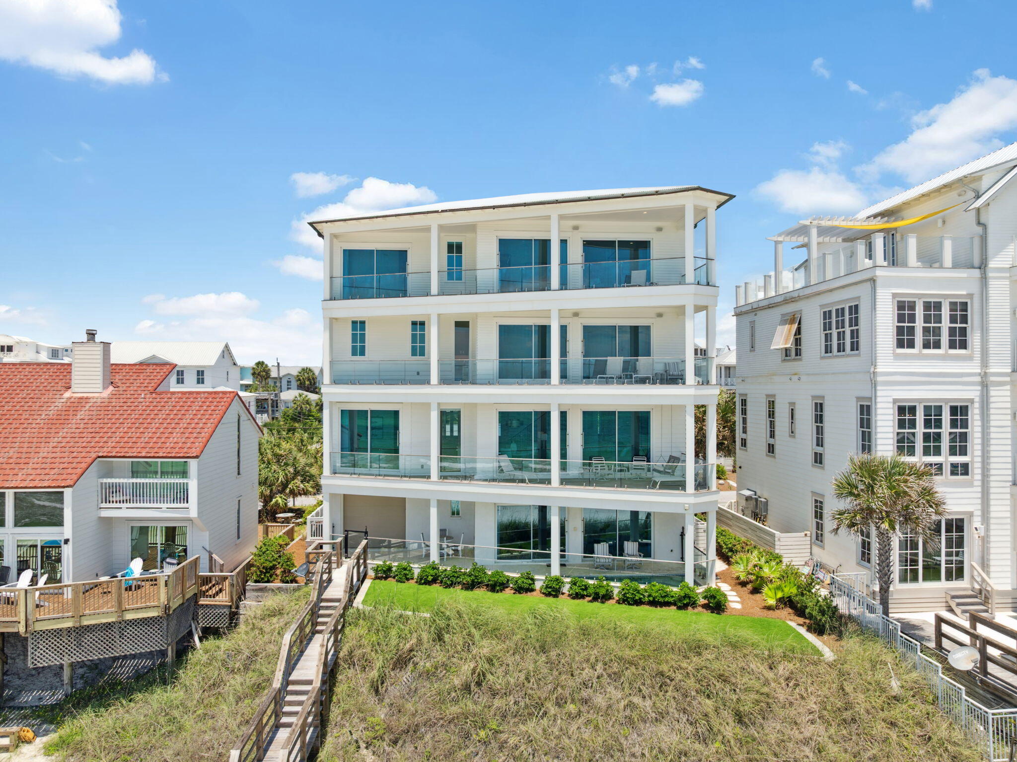 323 Pompano Street
