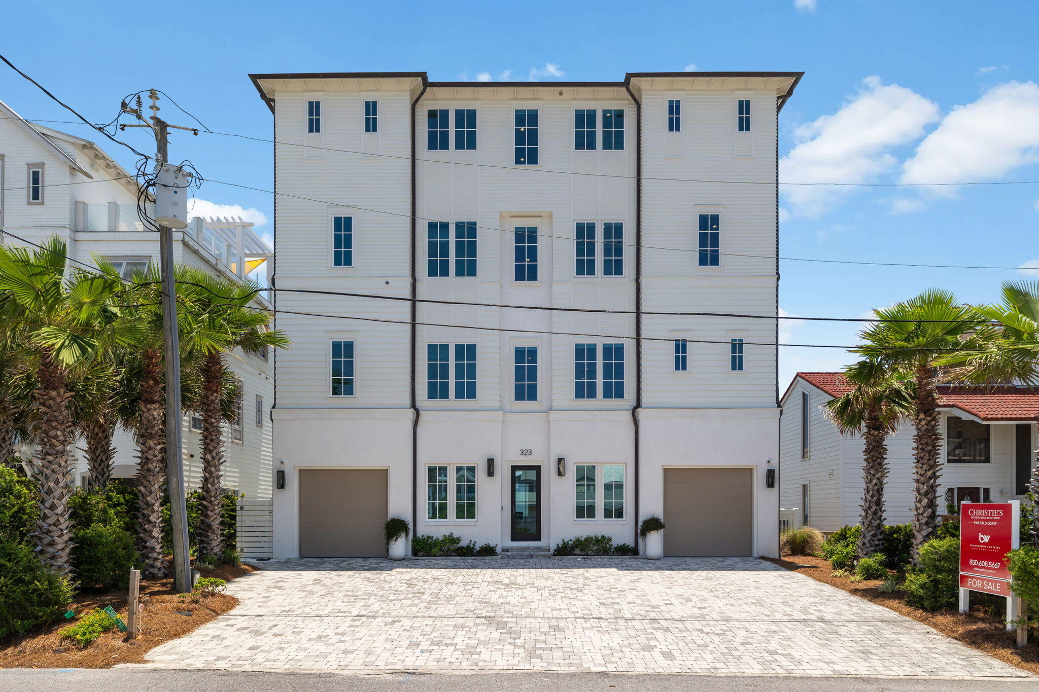 323 Pompano Street