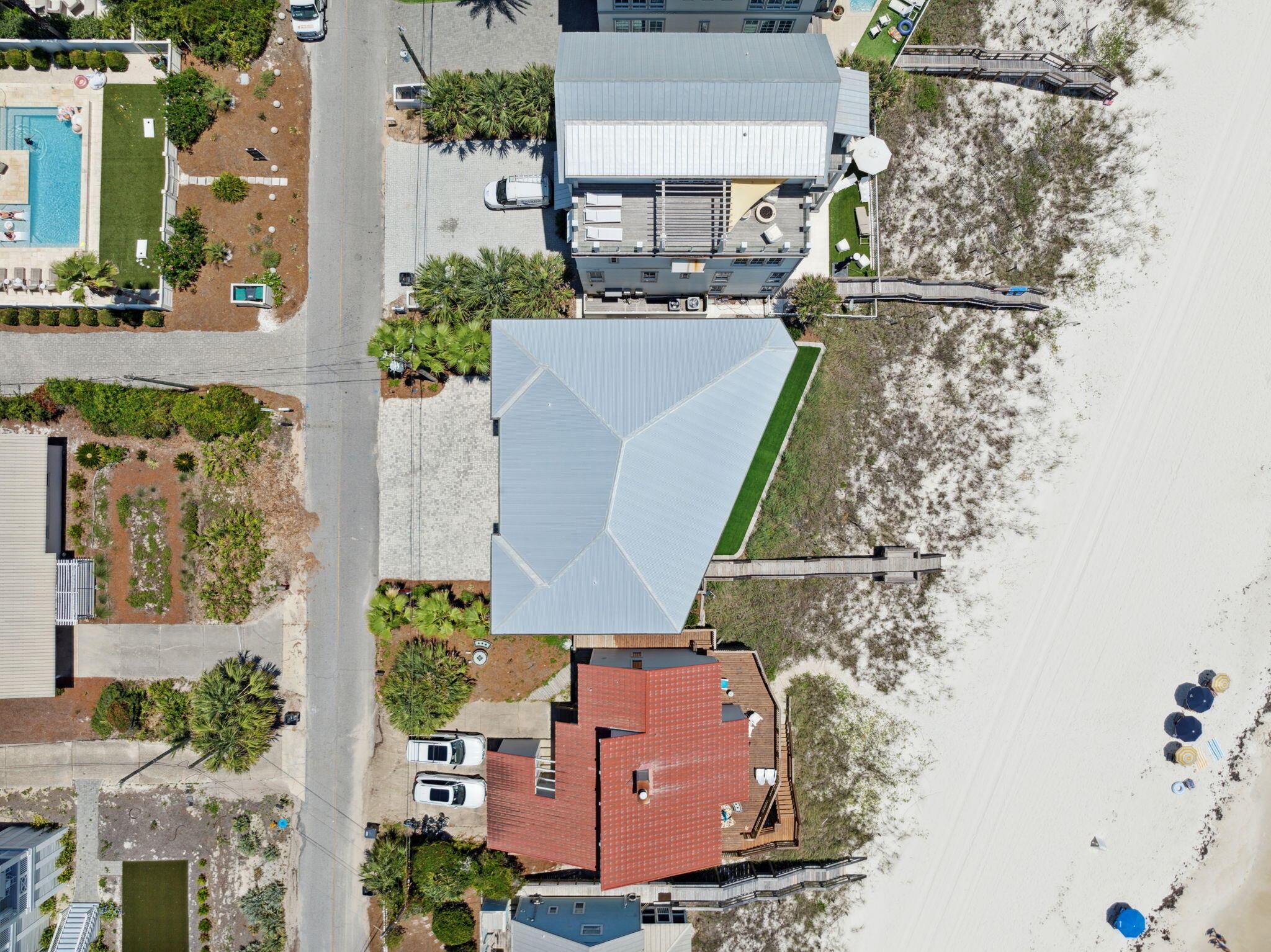 323 Pompano Street