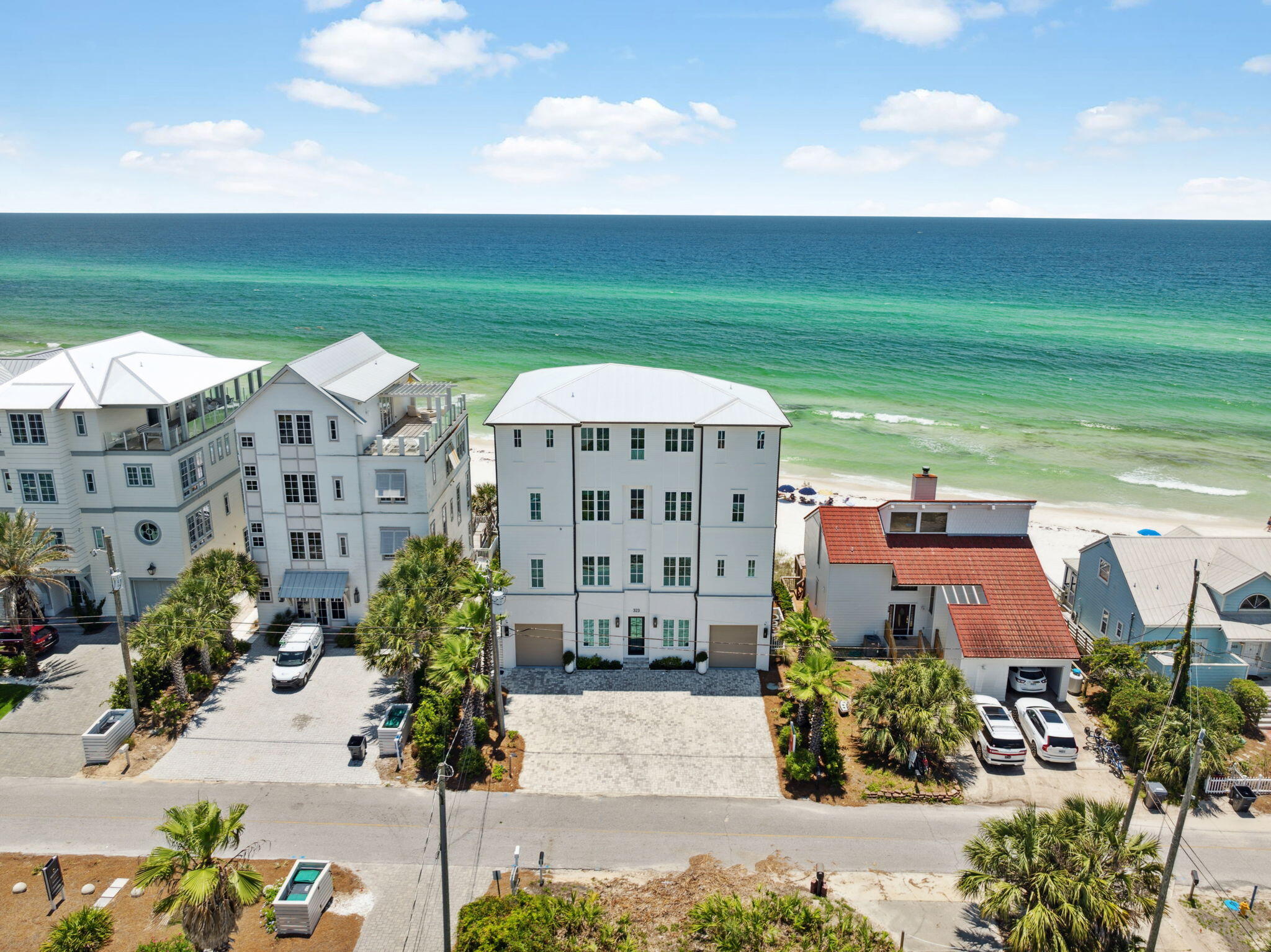 323 Pompano Street