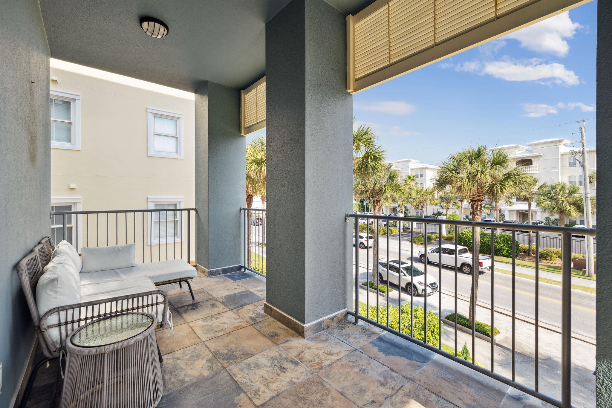 95 Laura Hamilton Boulevard, UNIT 210