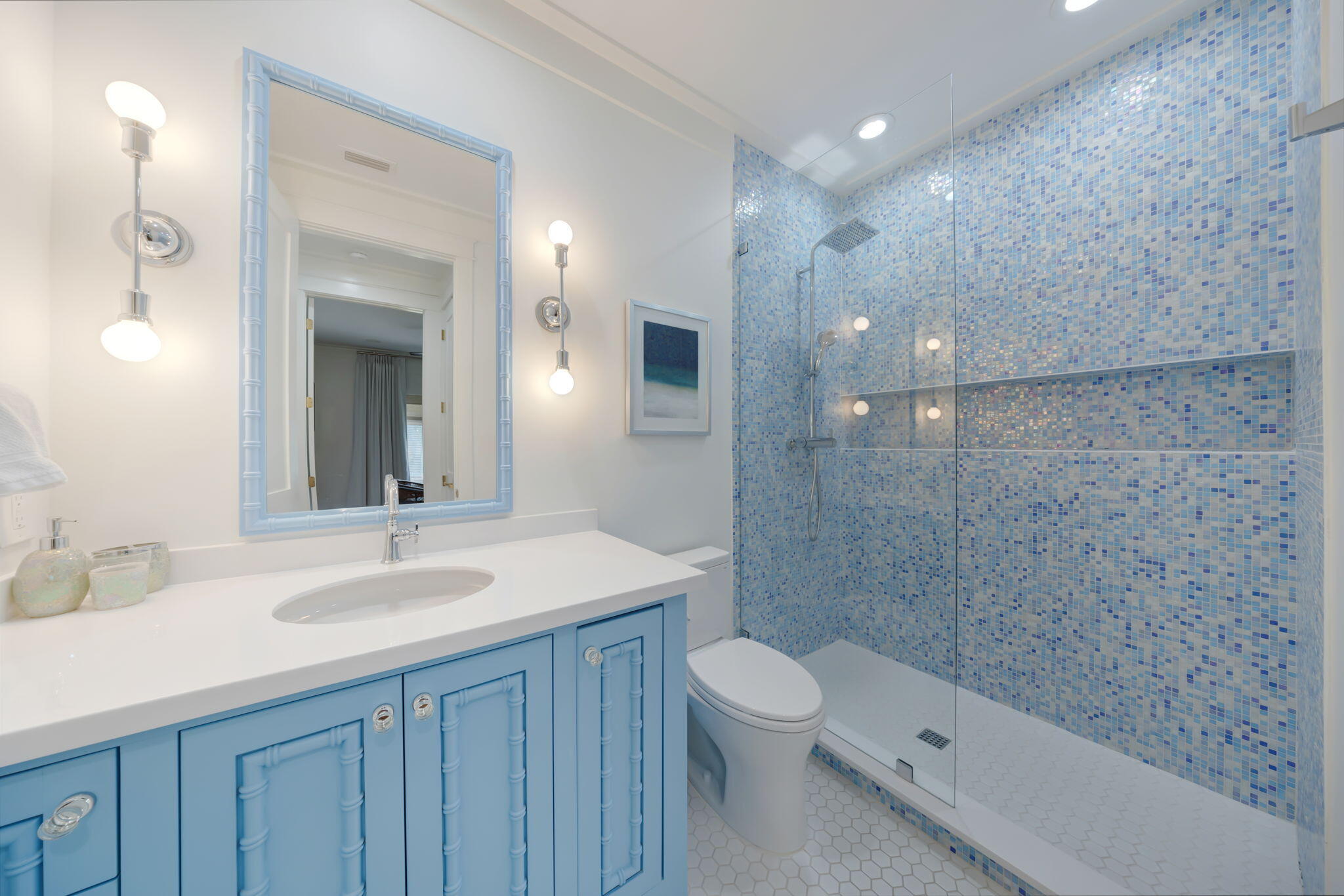 290 Seabreeze Boulevard