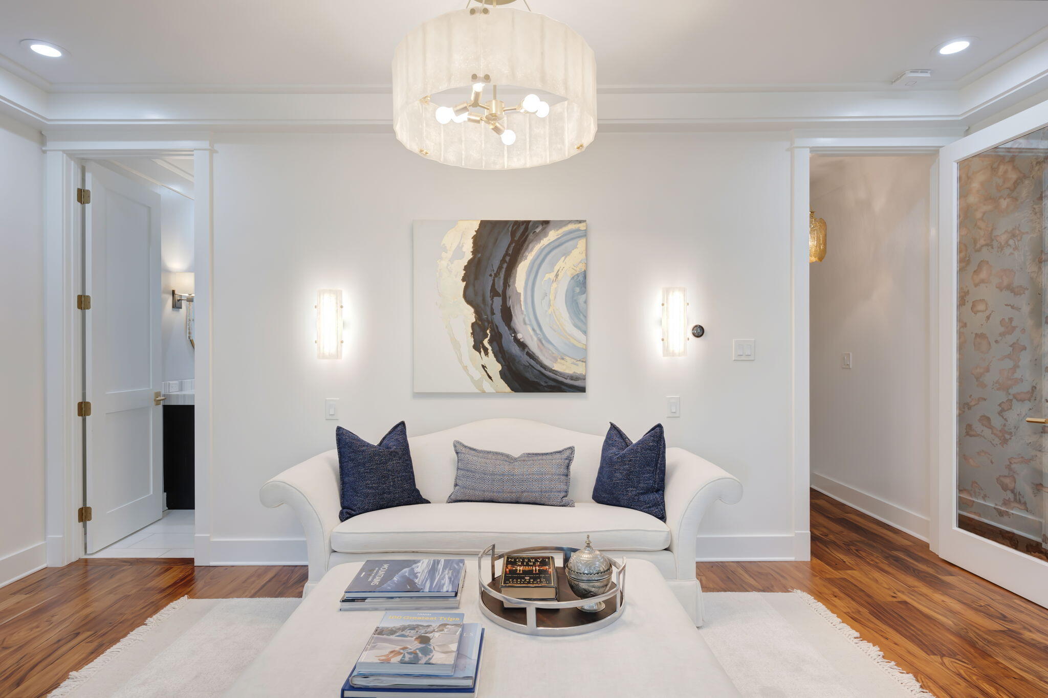 290 Seabreeze Boulevard