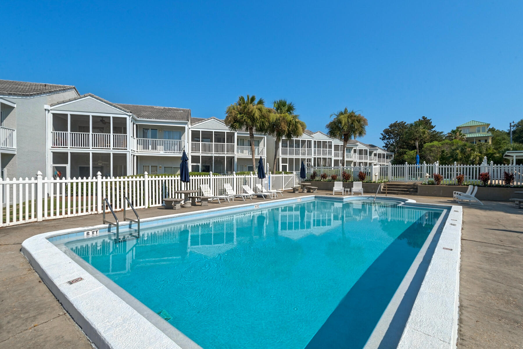 4984 W County Highway 30A, 5B