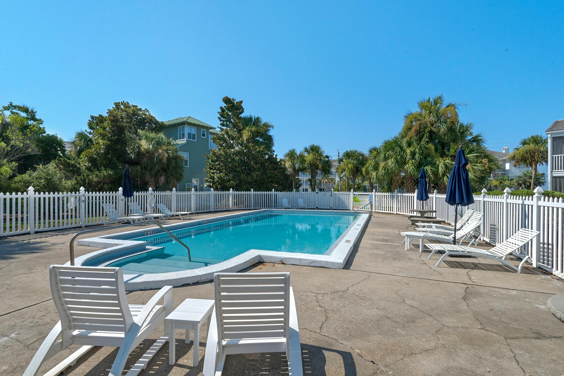 4984 W County Highway 30A, 5B