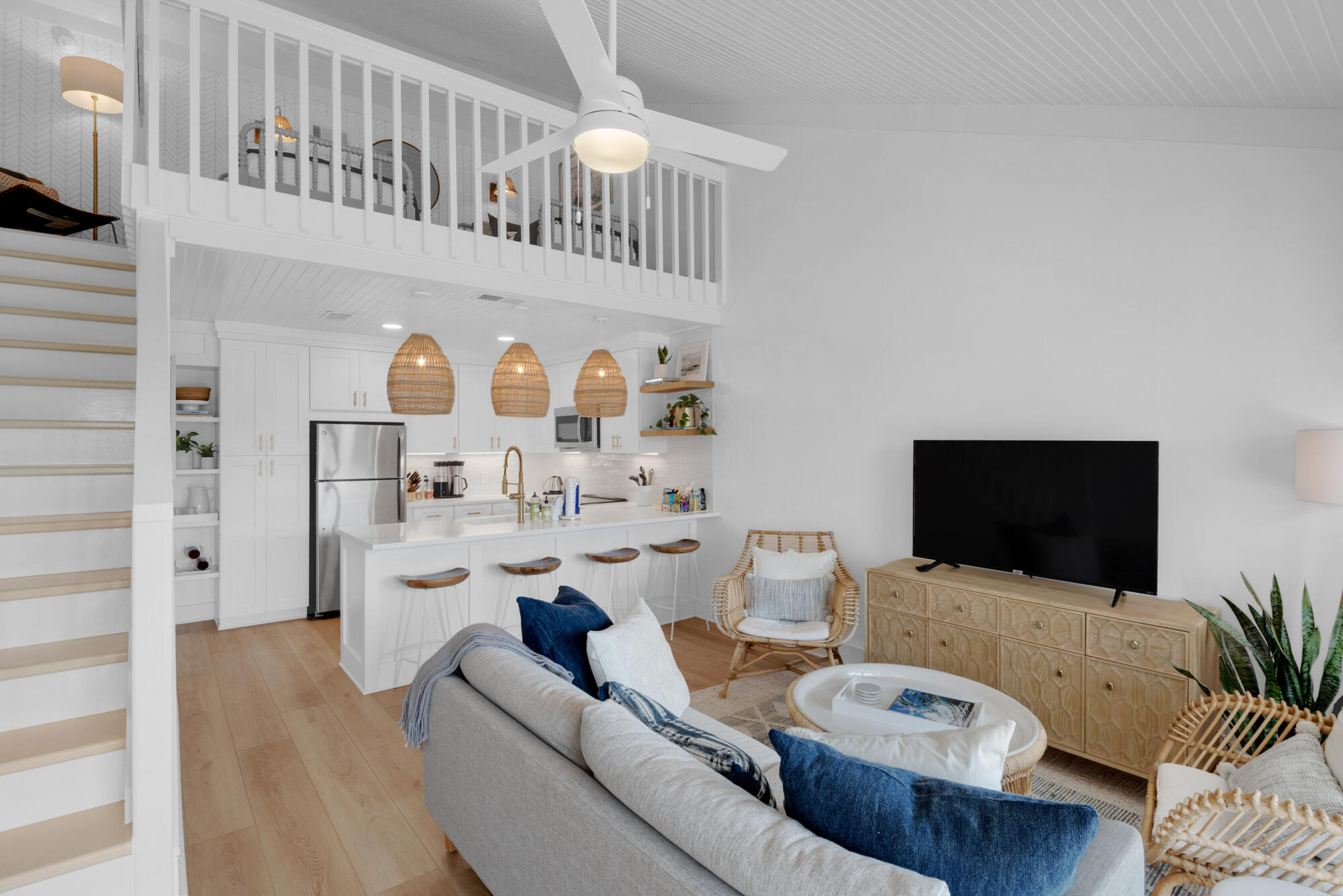 4984 W County Highway 30A, 5B