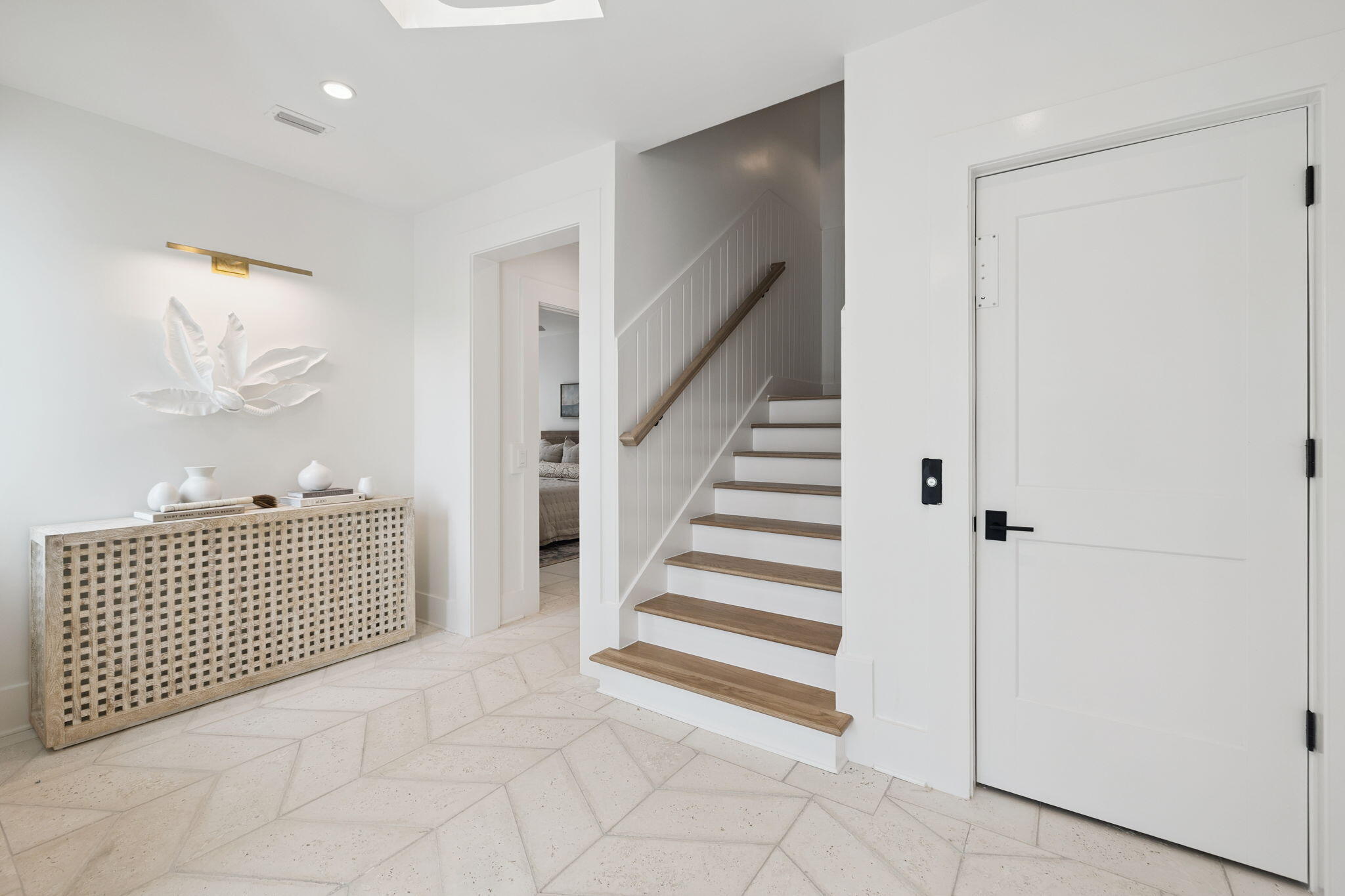 8978 E County Highway 30A